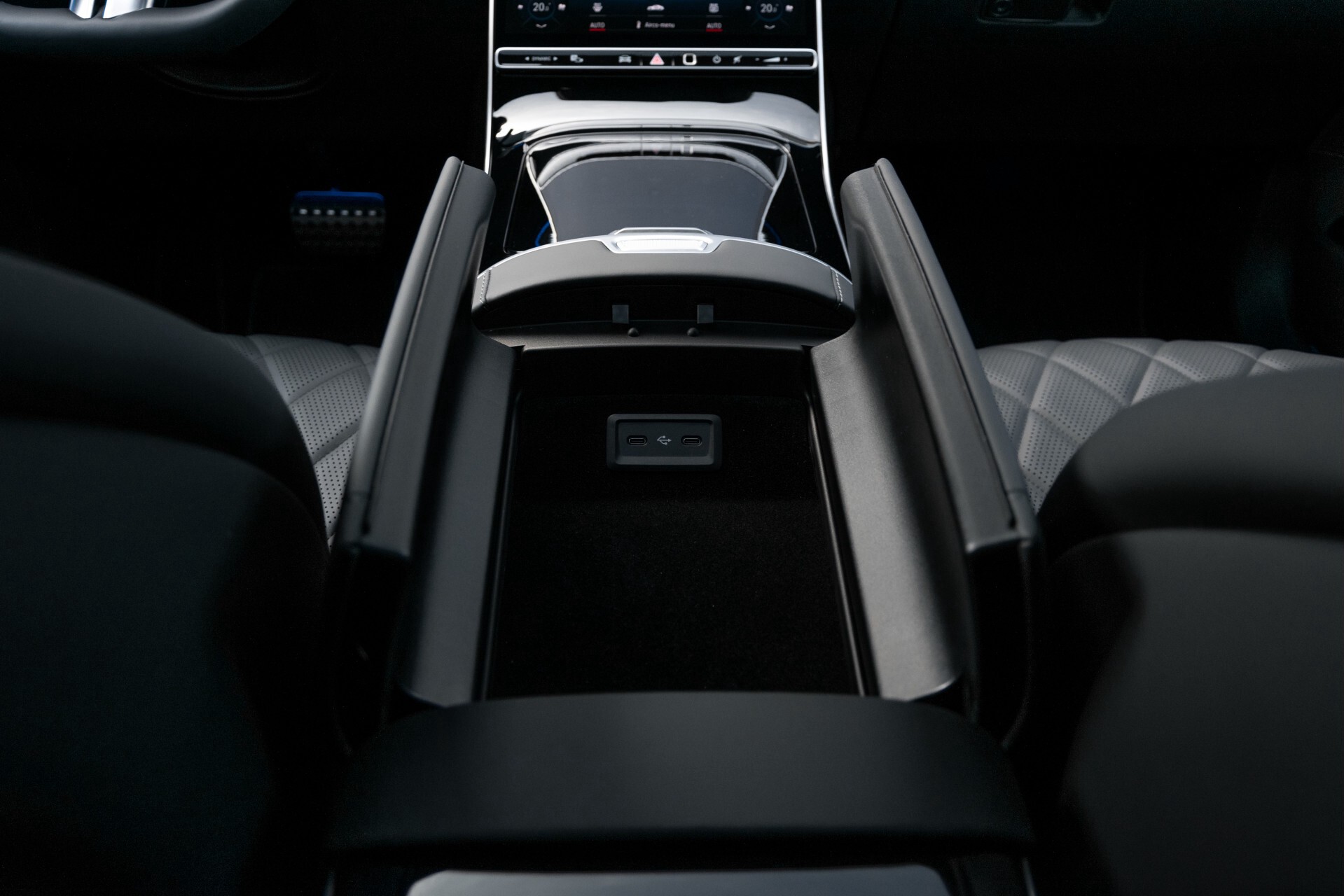 Mercedes-Benz S-Klasse 400d Lang 4-M AMG Premium Plus 21"/Massage/Head-Up/Digital Light/Ruitleder Aut9 Foto 59