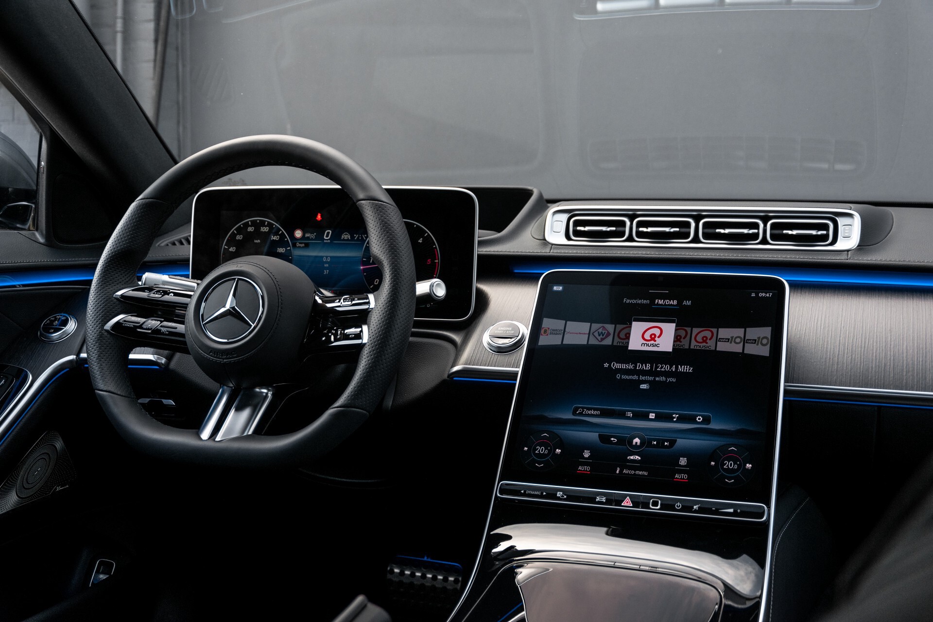 Mercedes-Benz S-Klasse 400d Lang 4-M AMG Premium Plus 21"/Massage/Head-Up/Digital Light/Ruitleder Aut9 Foto 6