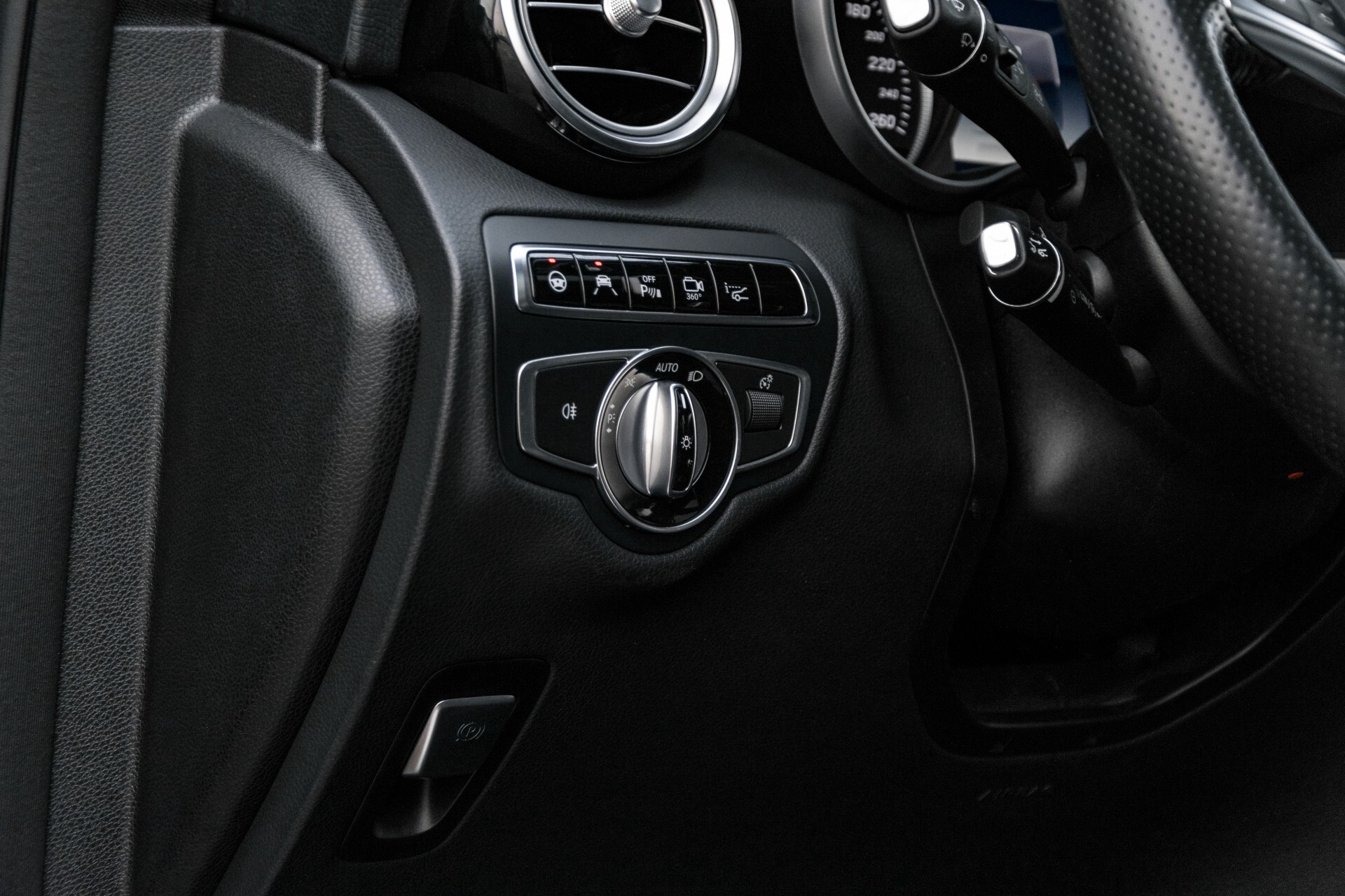 Mercedes-Benz GLC 250 d 4-M AMG Carbon/Rij-assist/Keyless/360camera/Mem/Standkachel/Trekhaak Aut9 Foto 28