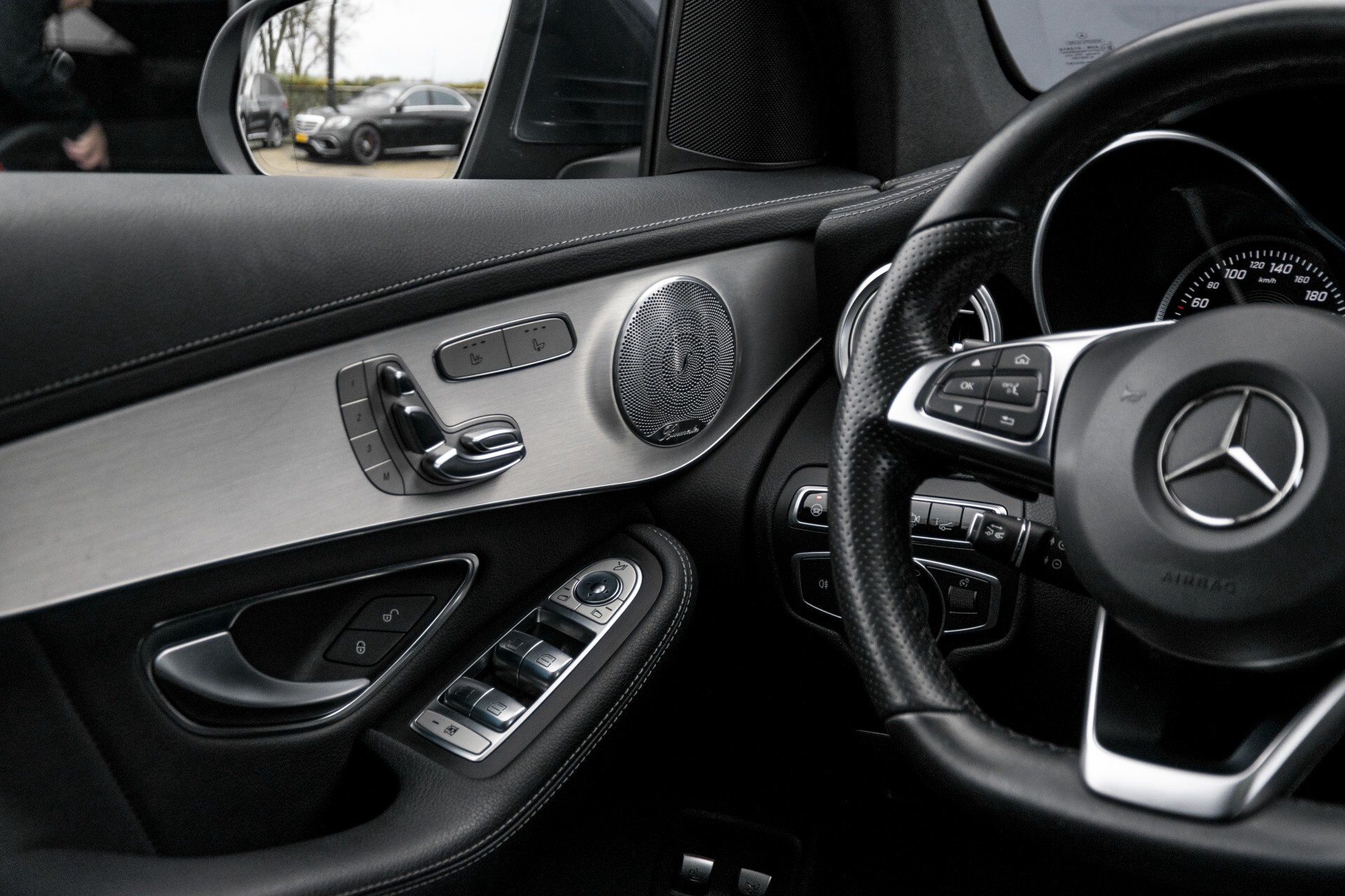 Mercedes-Benz GLC 250 d 4-M AMG Carbon/Rij-assist/Keyless/360camera/Mem/Standkachel/Trekhaak Aut9 Foto 48