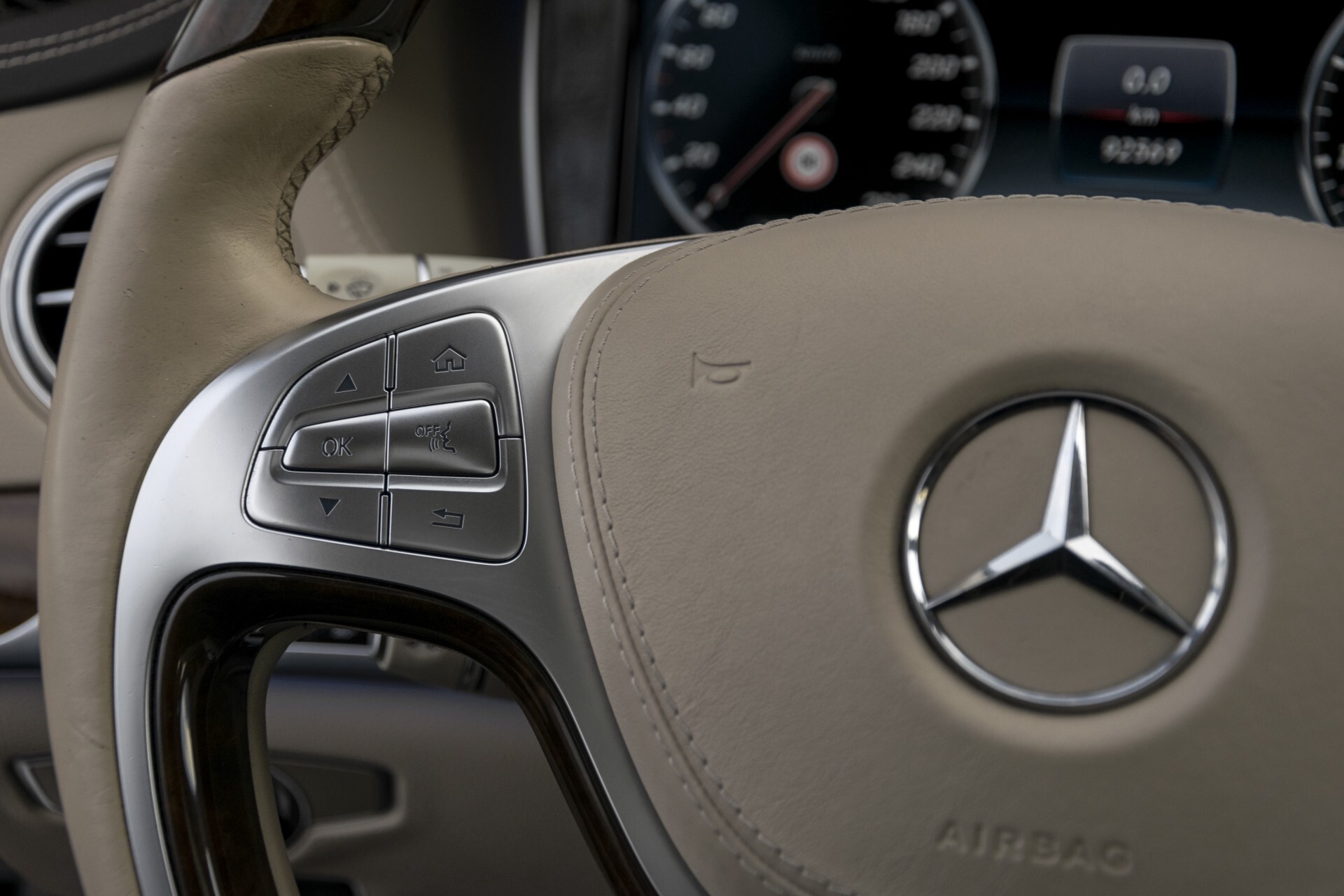Mercedes-Benz S-Klasse 500 Massage/Rij-assistentie/Keyless/Stoelkoeling/Trekhaak/Pano Aut7 Foto 10