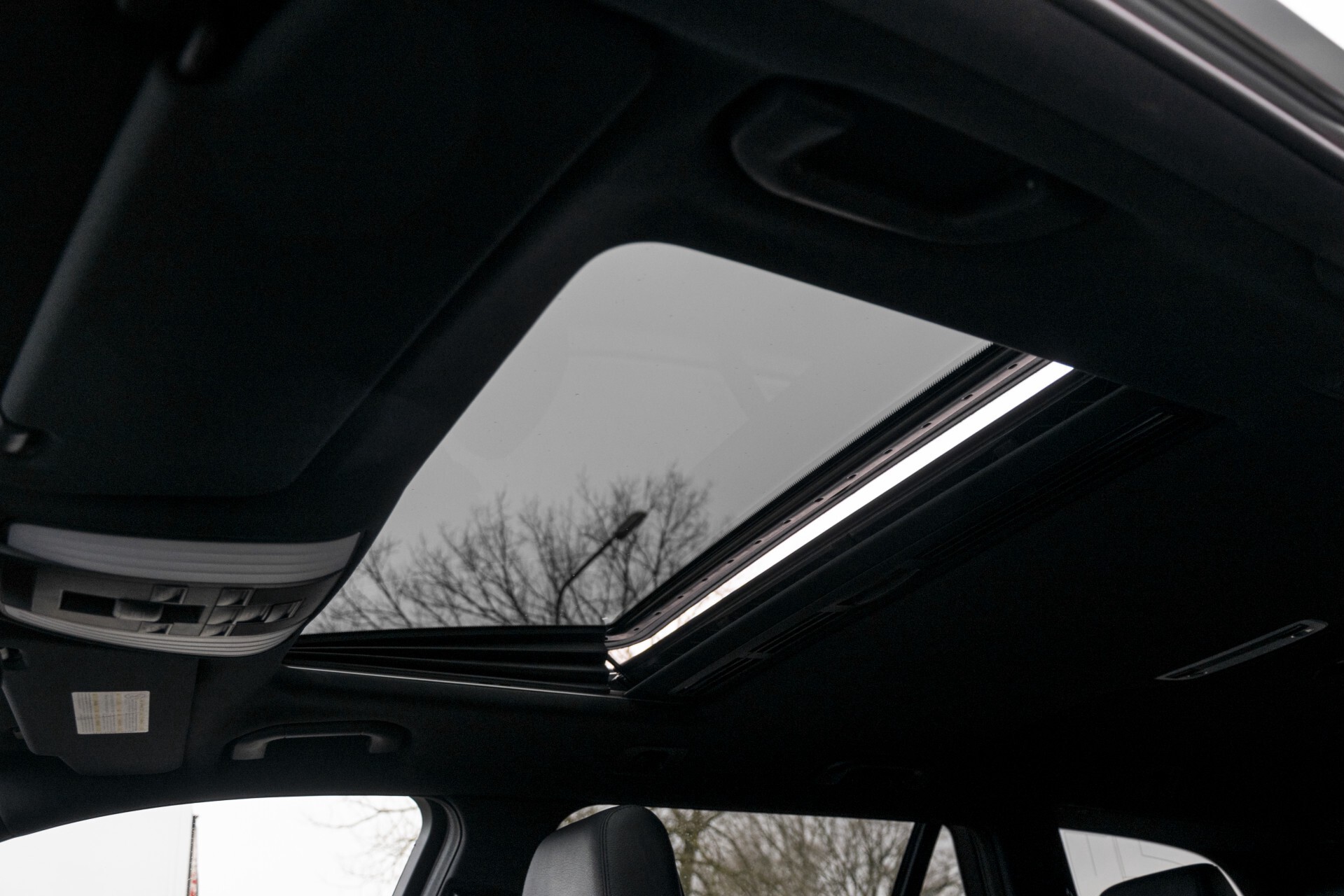 Mercedes-Benz E-Klasse Estate 350 Cdi AMG Luchtvering/Carbon/Keyless/Harman-Kardon/19" Aut7 Foto 35