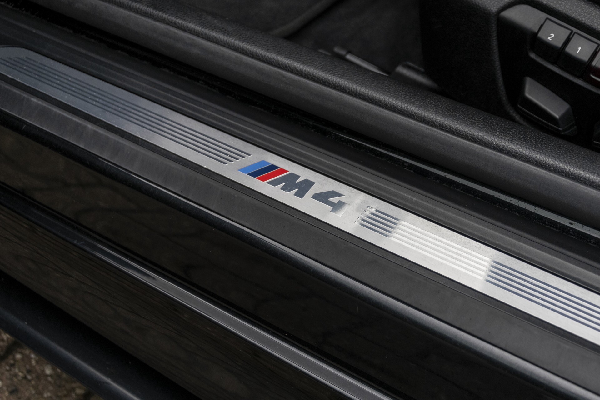BMW M4 Coupe Full Carbon M-Driverspack+adaptief onderstel/Harman-Kardon/HUD/360 camera Aut7 Foto 20