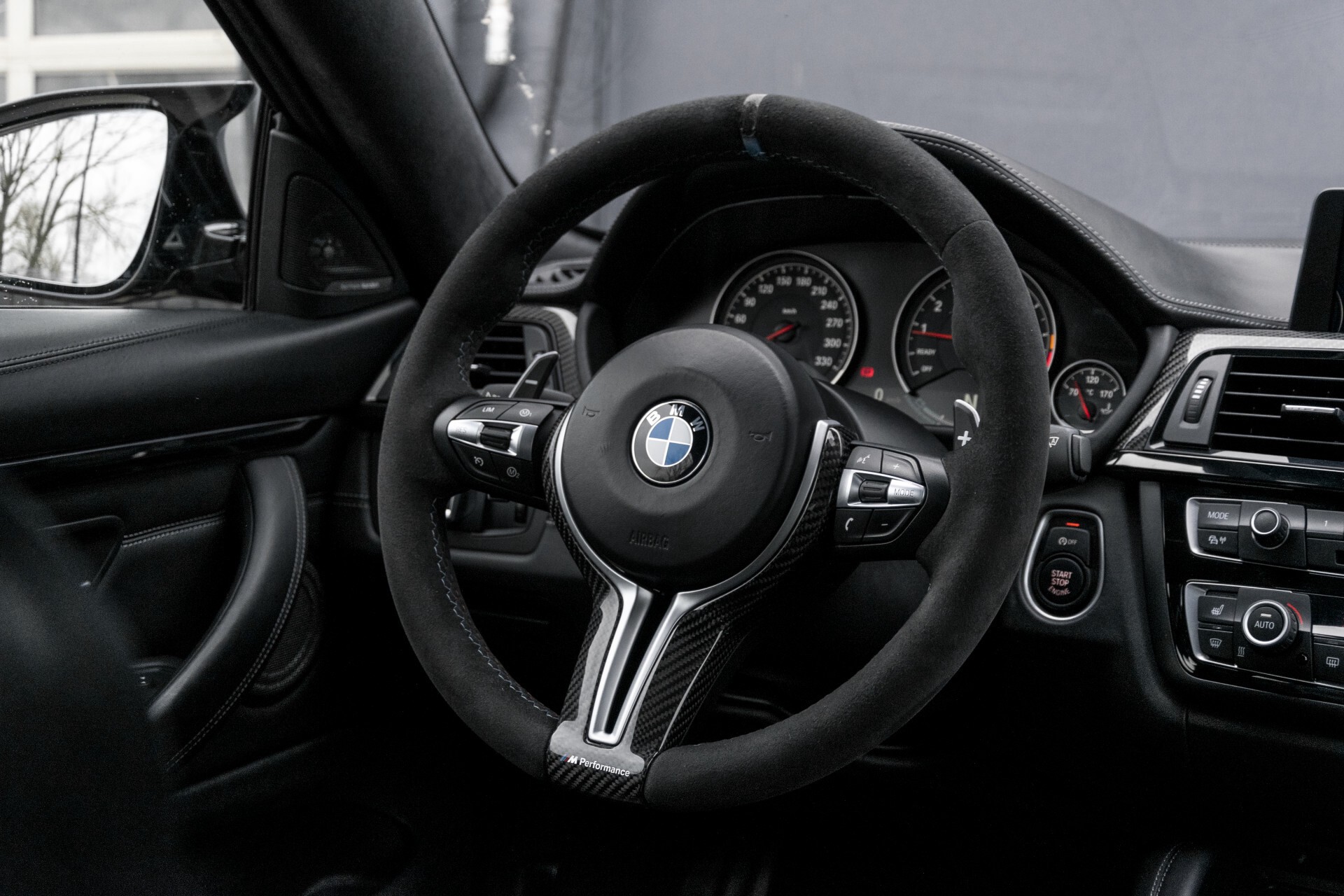 BMW M4 Coupe Full Carbon M-Driverspack+adaptief onderstel/Harman-Kardon/HUD/360 camera Aut7 Foto 7