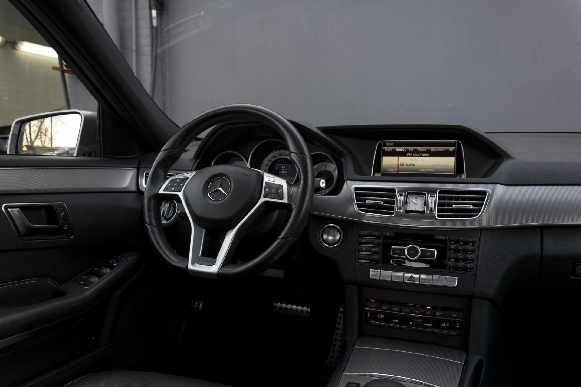 Mercedes-Benz E-Klasse 300 Bluetec AMG Schuifdak/Rij-assist/Keyless/Comand/360 Aut7 Foto 7
