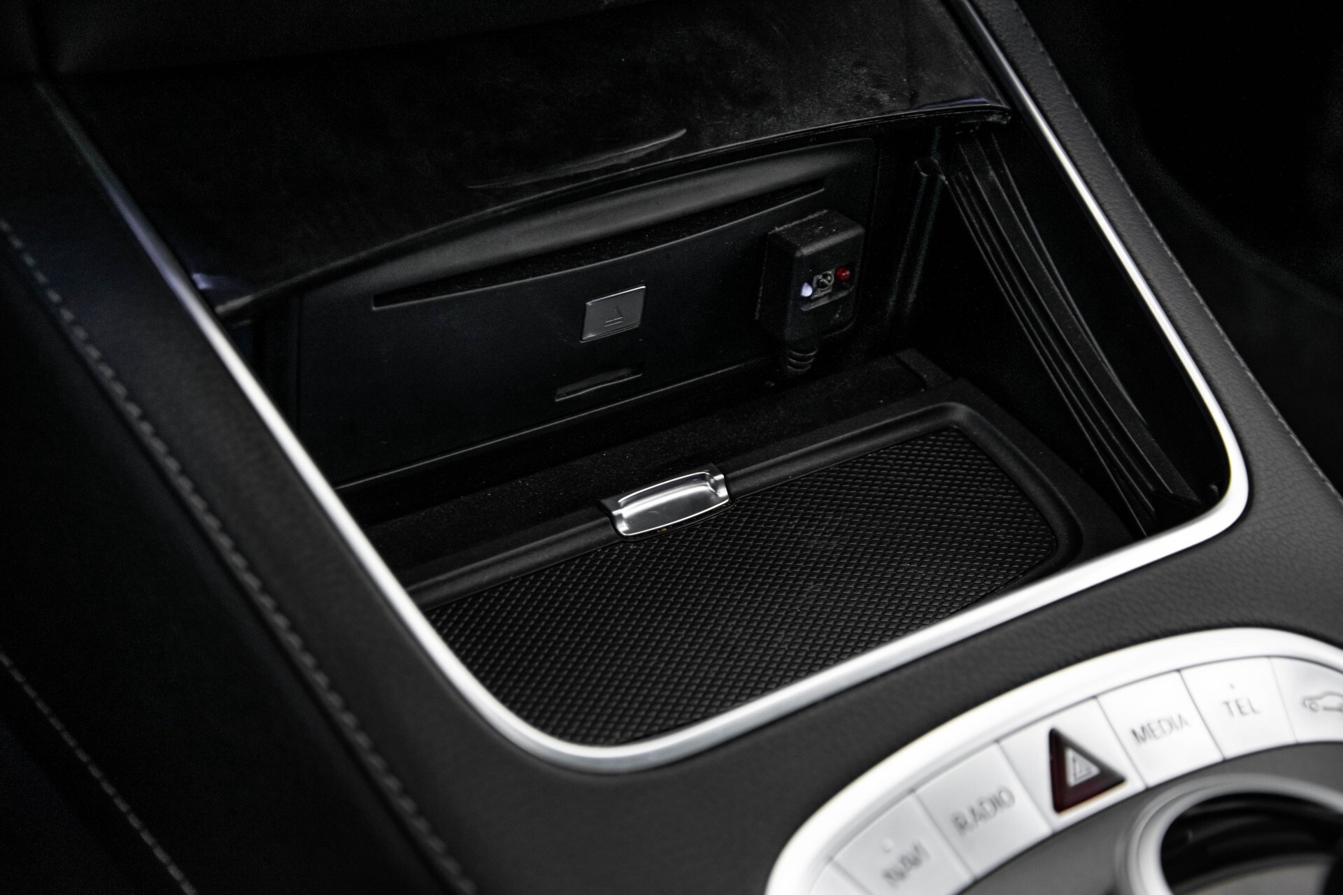 Mercedes-Benz S-Klasse 500 4-M AMG Panorama/Standkachel/Massage/Entertainment/TV Aut7 Foto 40