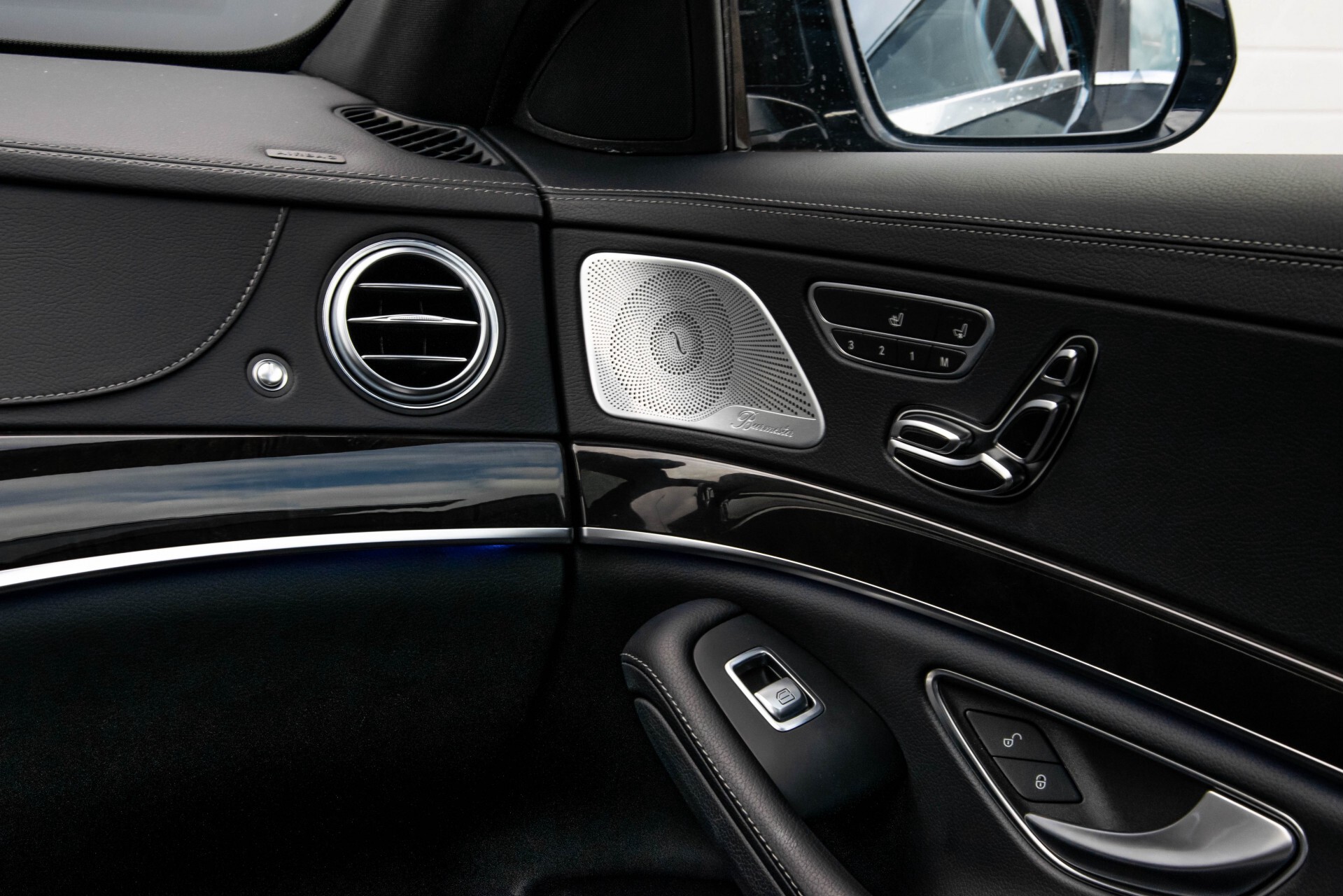 Mercedes-Benz S-Klasse 500 4-M AMG Panorama/Standkachel/Massage/Entertainment/TV Aut7 Foto 50