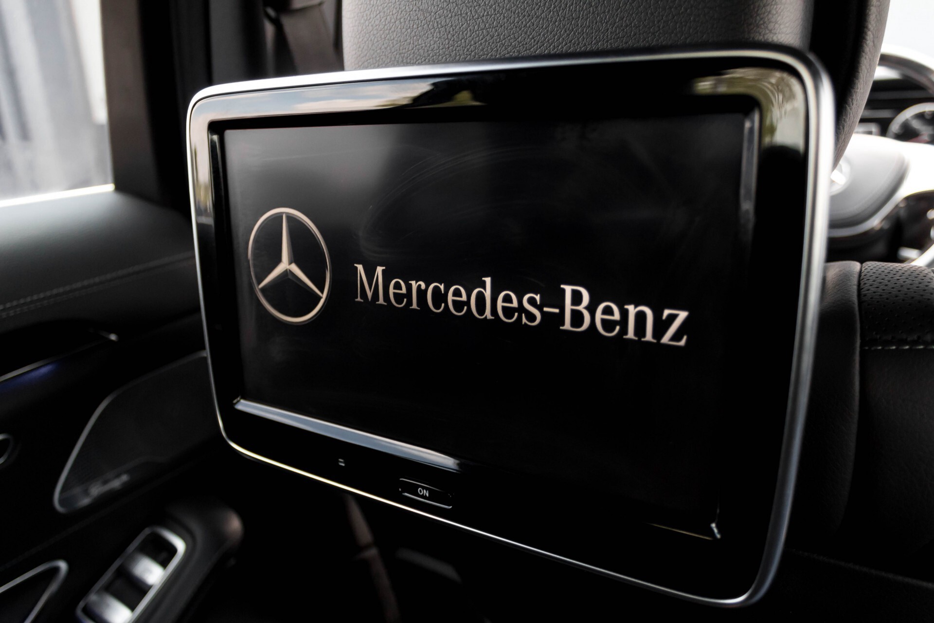 Mercedes-Benz S-Klasse 500 4-M AMG Panorama/Standkachel/Massage/Entertainment/TV Aut7 Foto 54