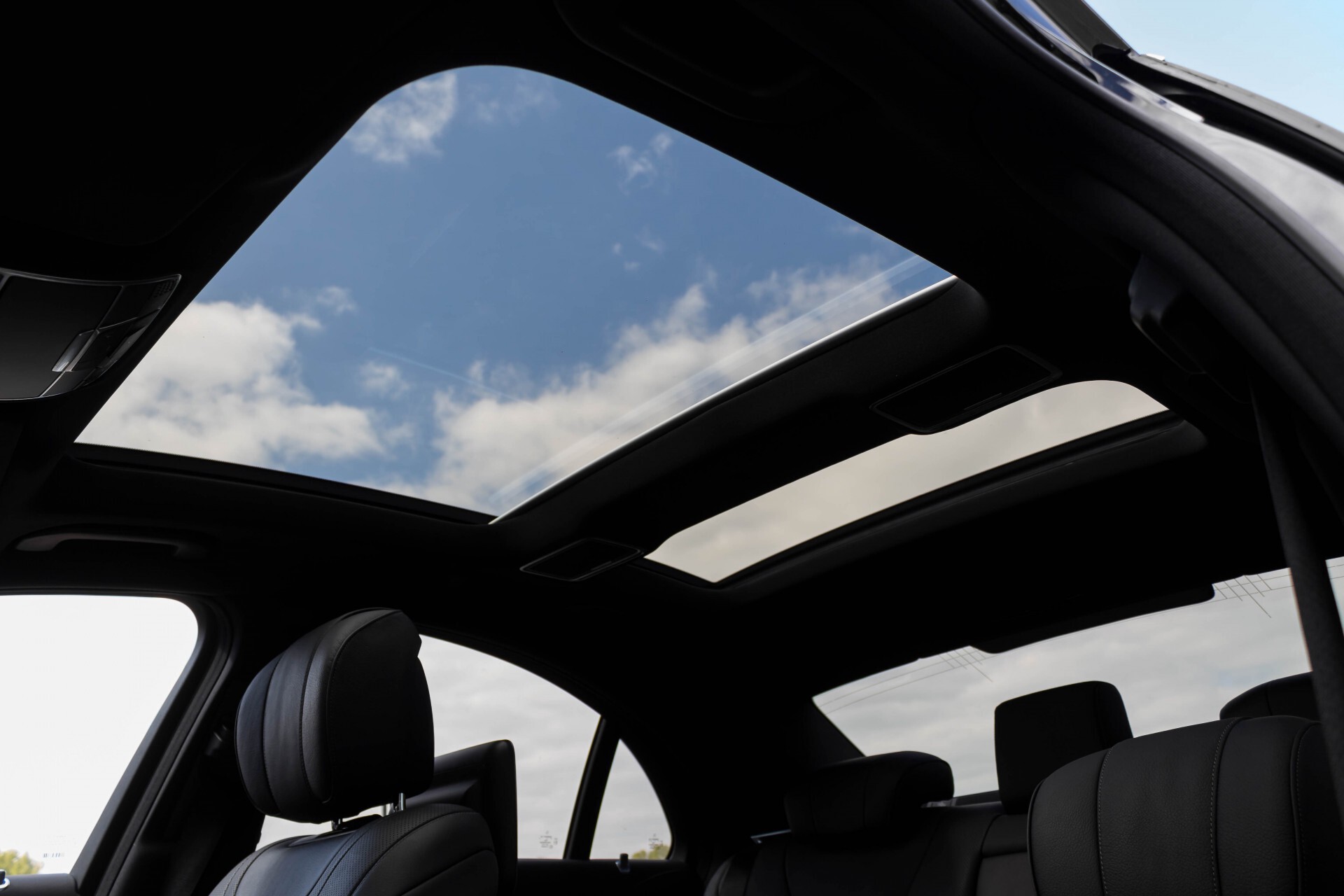 Mercedes-Benz S-Klasse 500 4-M AMG Panorama/Standkachel/Massage/Entertainment/TV Aut7 Foto 60