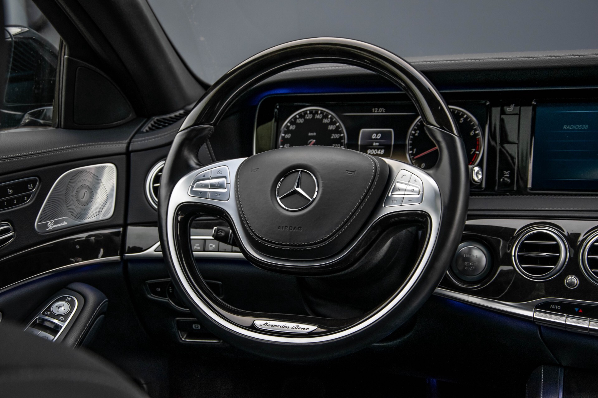 Mercedes-Benz S-Klasse 500 4-M AMG Panorama/Standkachel/Massage/Entertainment/TV Aut7 Foto 9