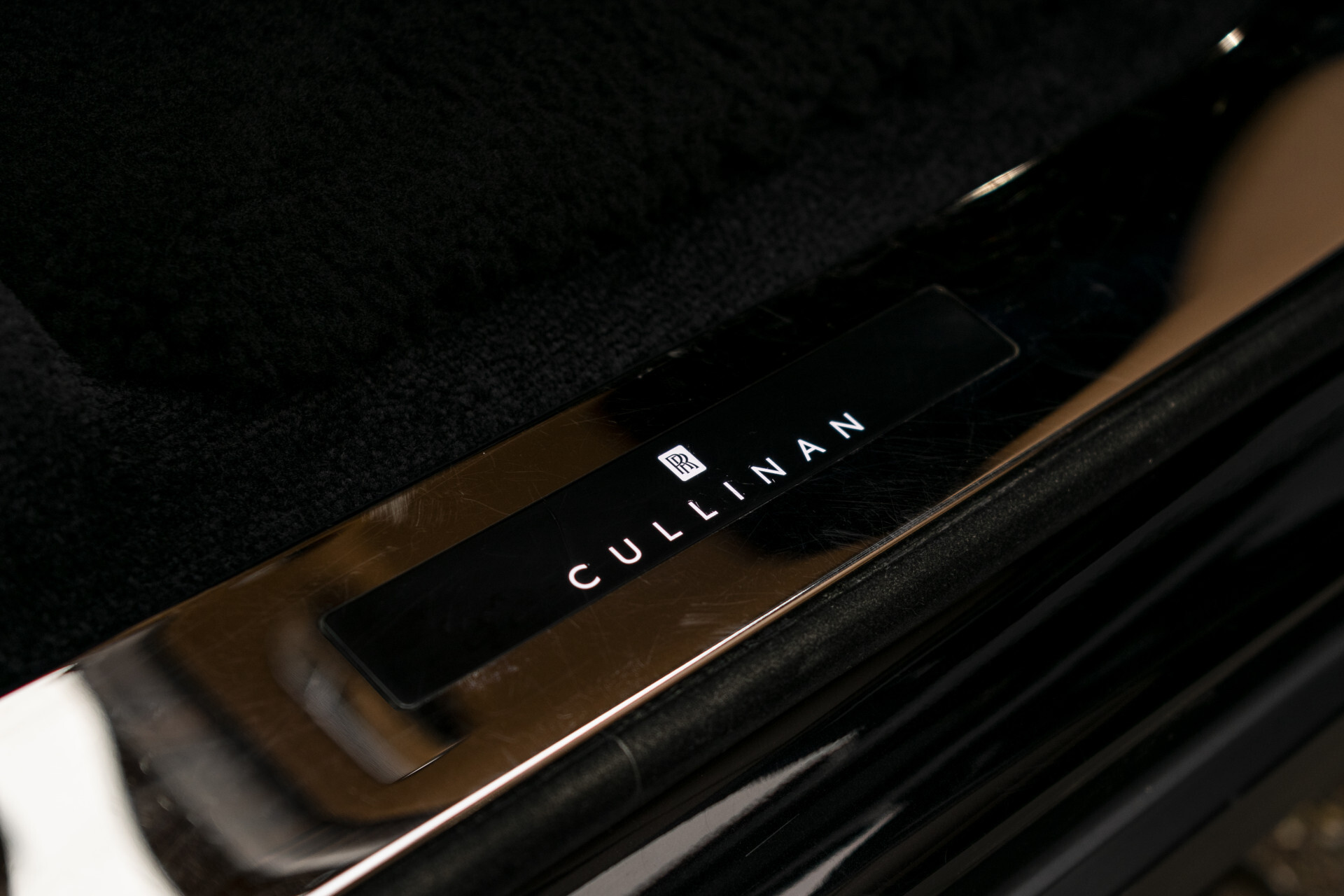 Rolls-Royce Cullinan 6.75 V12 Driving Assistant|Entertainment|Klaptafels|Panorama|Sterrenhemel|Mansory|5-persoons Foto 40