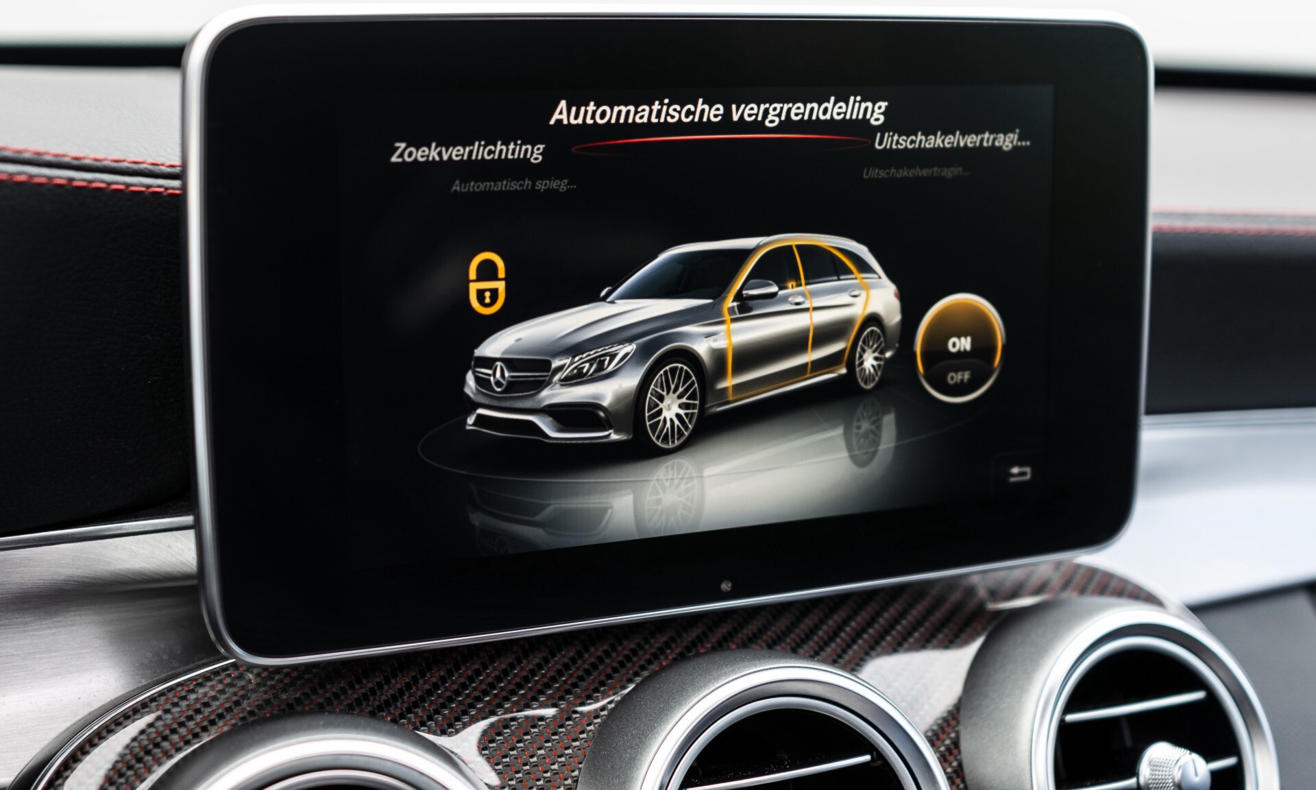 Mercedes-Benz C-Klasse Estate 63 AMG S Edition 1 Drivers Package/HUD/Burmester/Panorama/Performance uitlaat/Camera/Mem Aut7 Foto 21