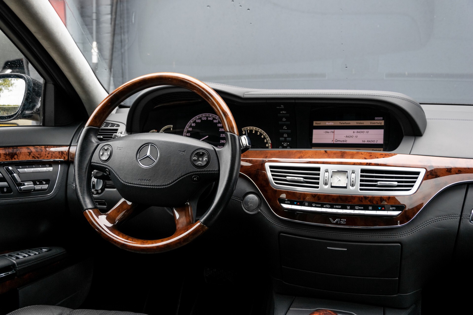 Mercedes-Benz S-Klasse 600 Lang 65 AMG Bi-Turbo Prestige Plus Aut5 . Foto 5