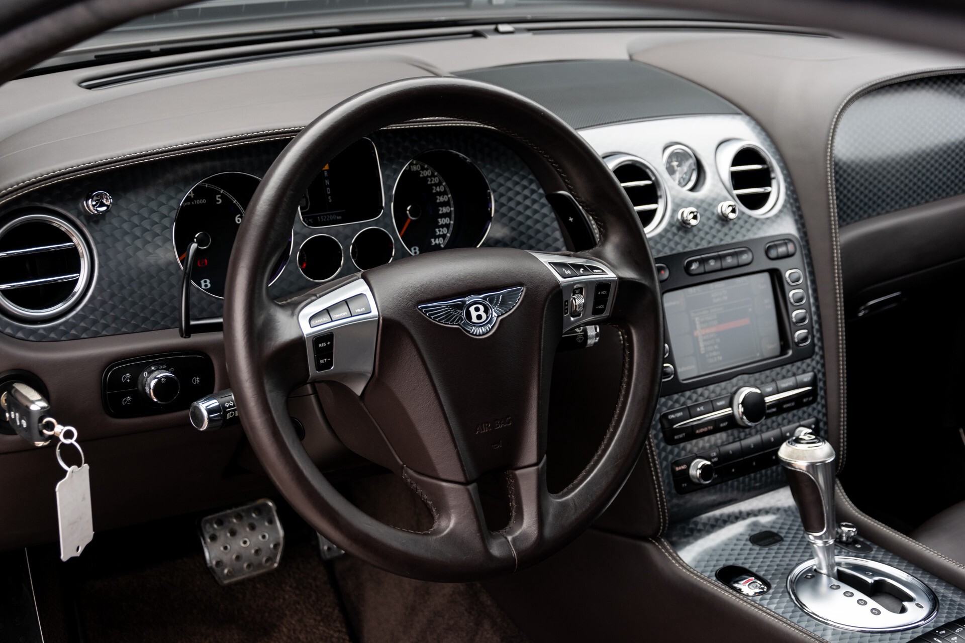 Bentley Continental GT 6.0 W12 GT Speed Ceramic Brakes/Mulliner/Standkachel/Keyless Aut6 . Foto 26