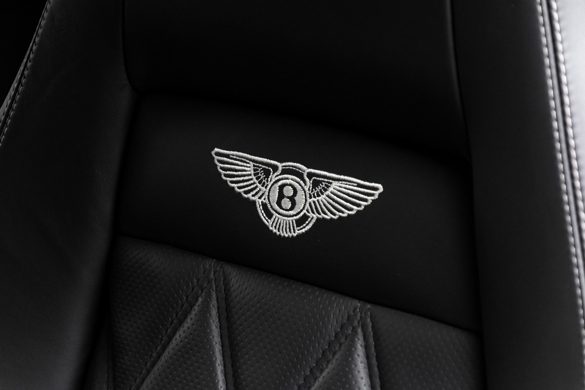 Bentley Continental GT 6.0 W12 GT Speed Ceramic Brakes | Mulliner | Standkachel | Keyless Aut6 . Foto 38