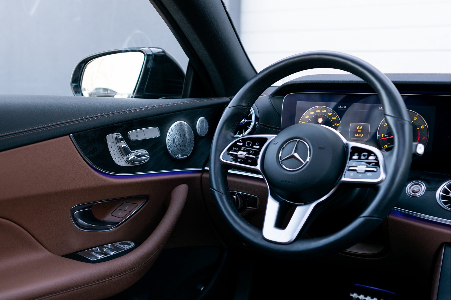 Mercedes-Benz E-Klasse Coupé 200 AMG Premium Plus Night/Panorama/Keyless/Burmester/Mem/360/20" Aut9 . Foto 41