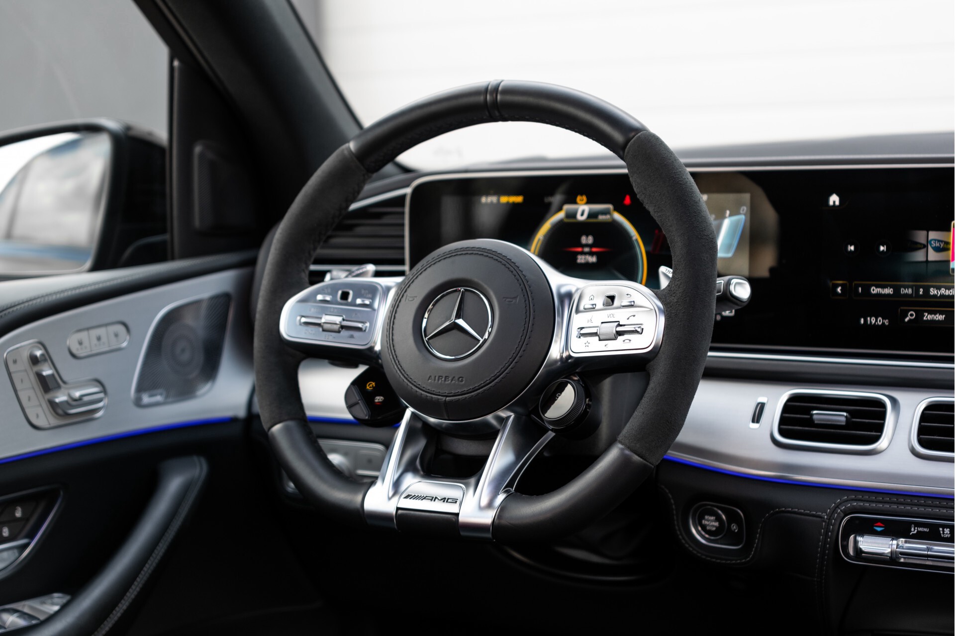 Mercedes-Benz GLE 63 S AMG 4MATIC+ Exclusive/Dynamic Plus/Massage/MBUX innovatiepakket/HUD/Night/22" Aut9 Foto 7