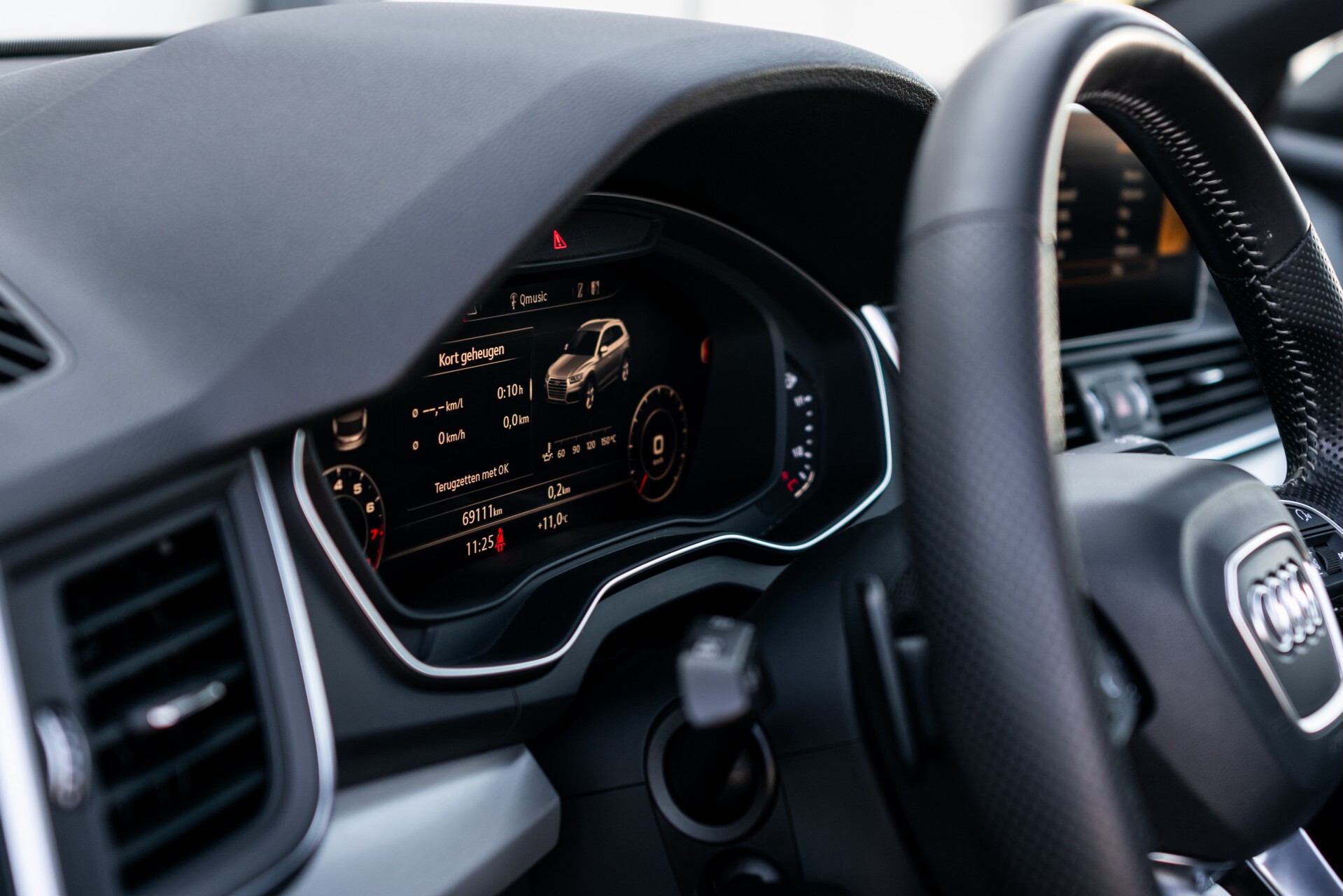 Audi Q5 2.0 TFSI Quattro Sport S-Line Edition Panorama | Aut-Trekhaak | Virtual Cockpit | 20" | Keyless | NL Auto Aut7 Foto 17