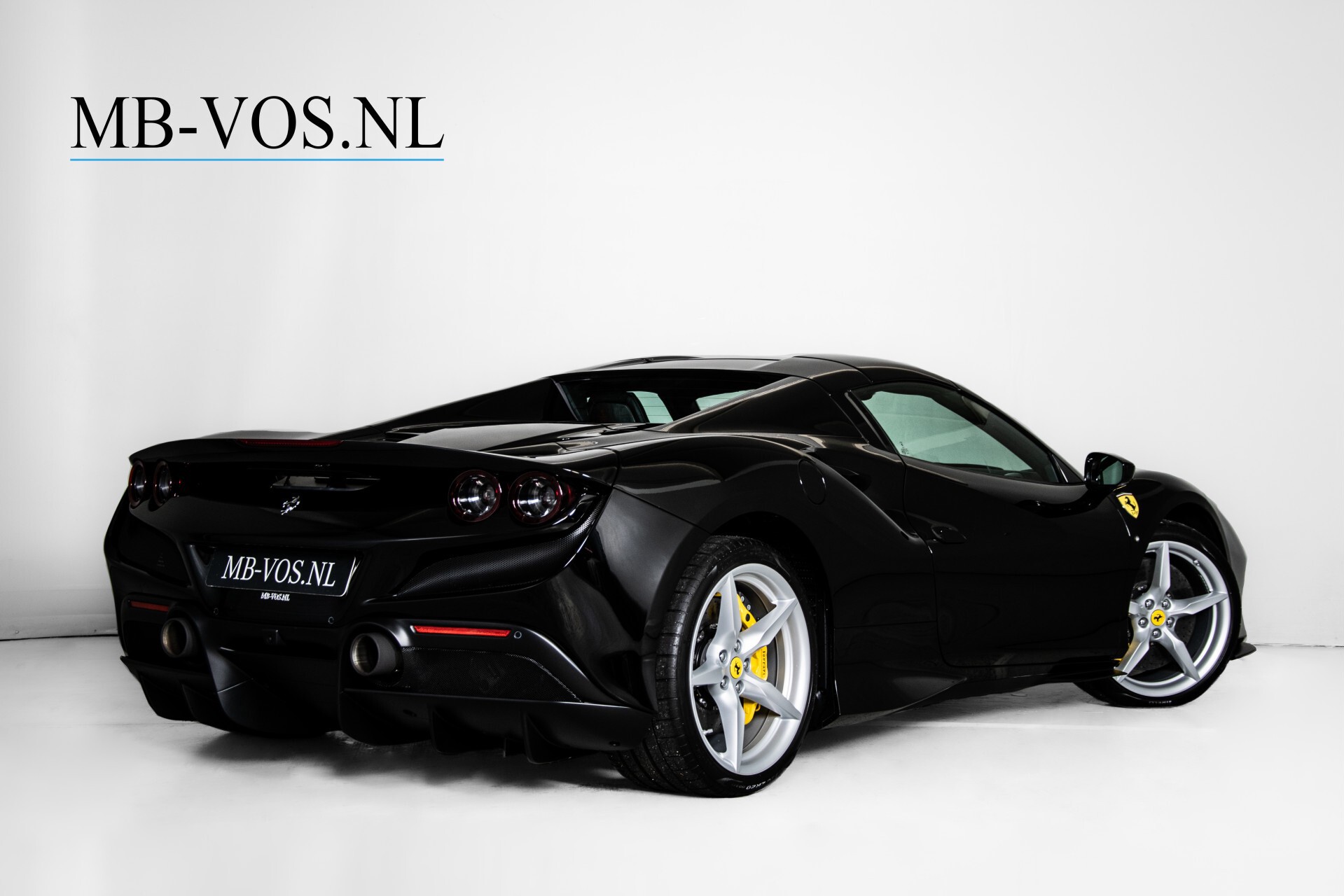 Ferrari F8 Spider 3.9 V8 HELE Full Carbon/Lift/Racing Seats/Passenger Display/Hifi . Foto 4