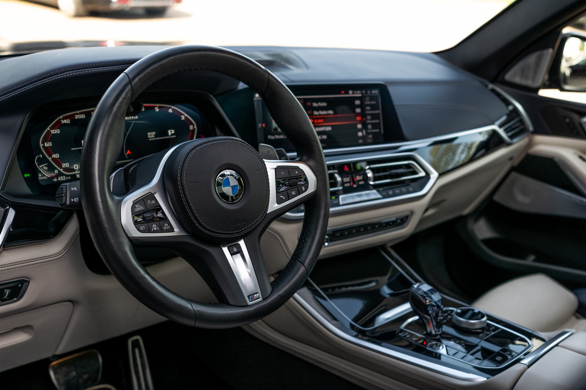 BMW X5 M50d Nieuwprijs €178118 B&W | Entertainment | Individual Foto 10