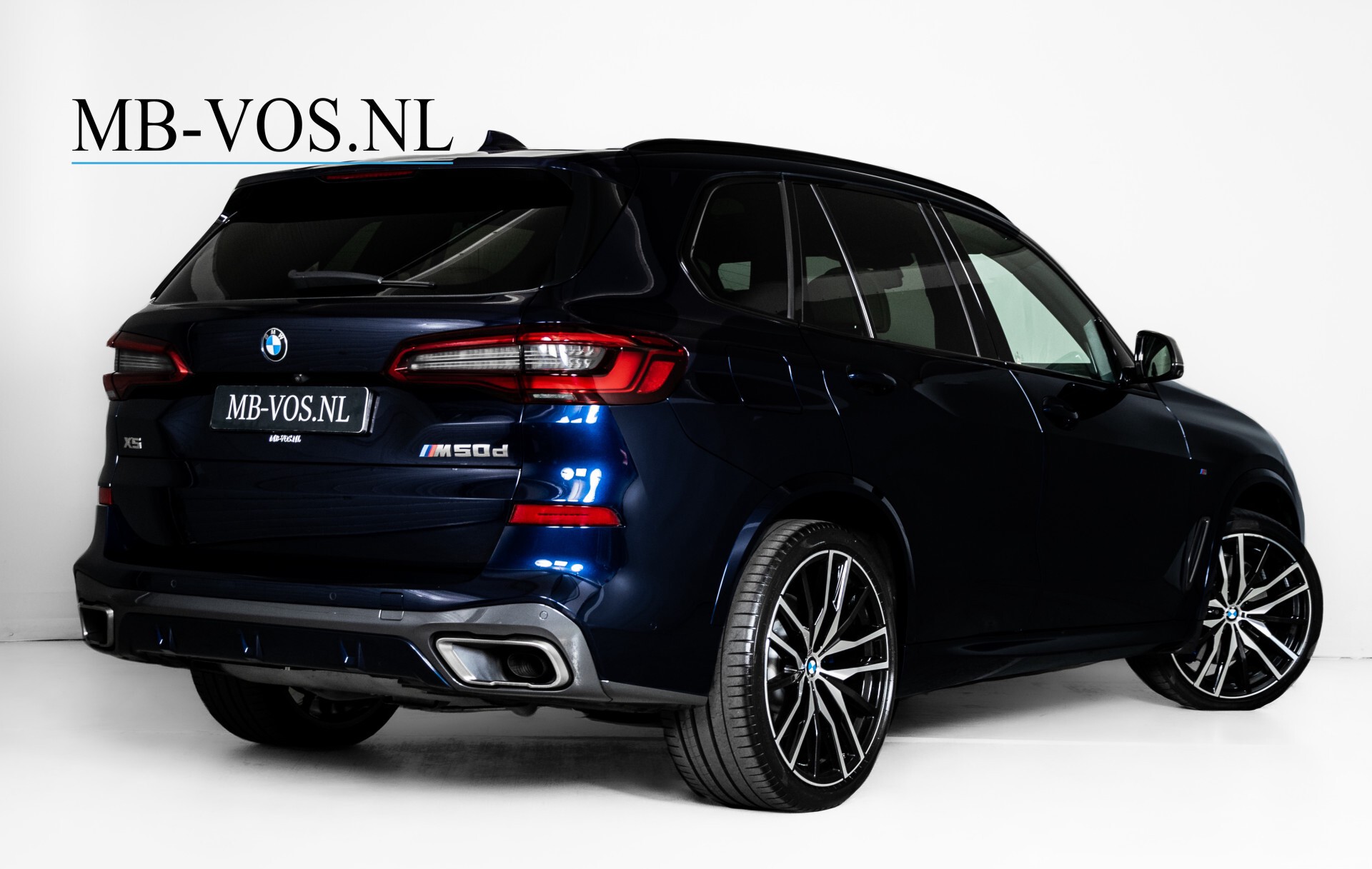 BMW X5 M50d Nieuwprijs €178118 B&W | Entertainment | Individual . Foto 2