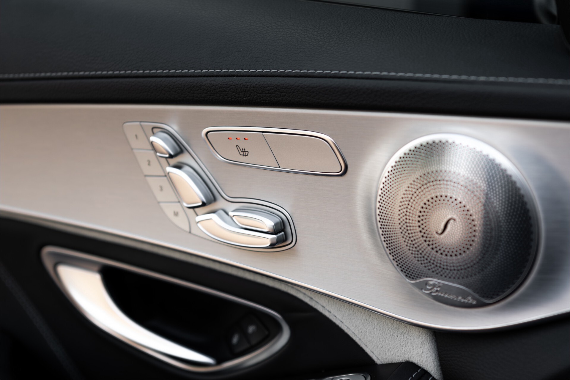 Mercedes-Benz C-Klasse Estate 63 AMG S Night|Panorama|Driverspack|Rij-assistentie|Keyless|Burmester|Memory Aut7 Foto 13