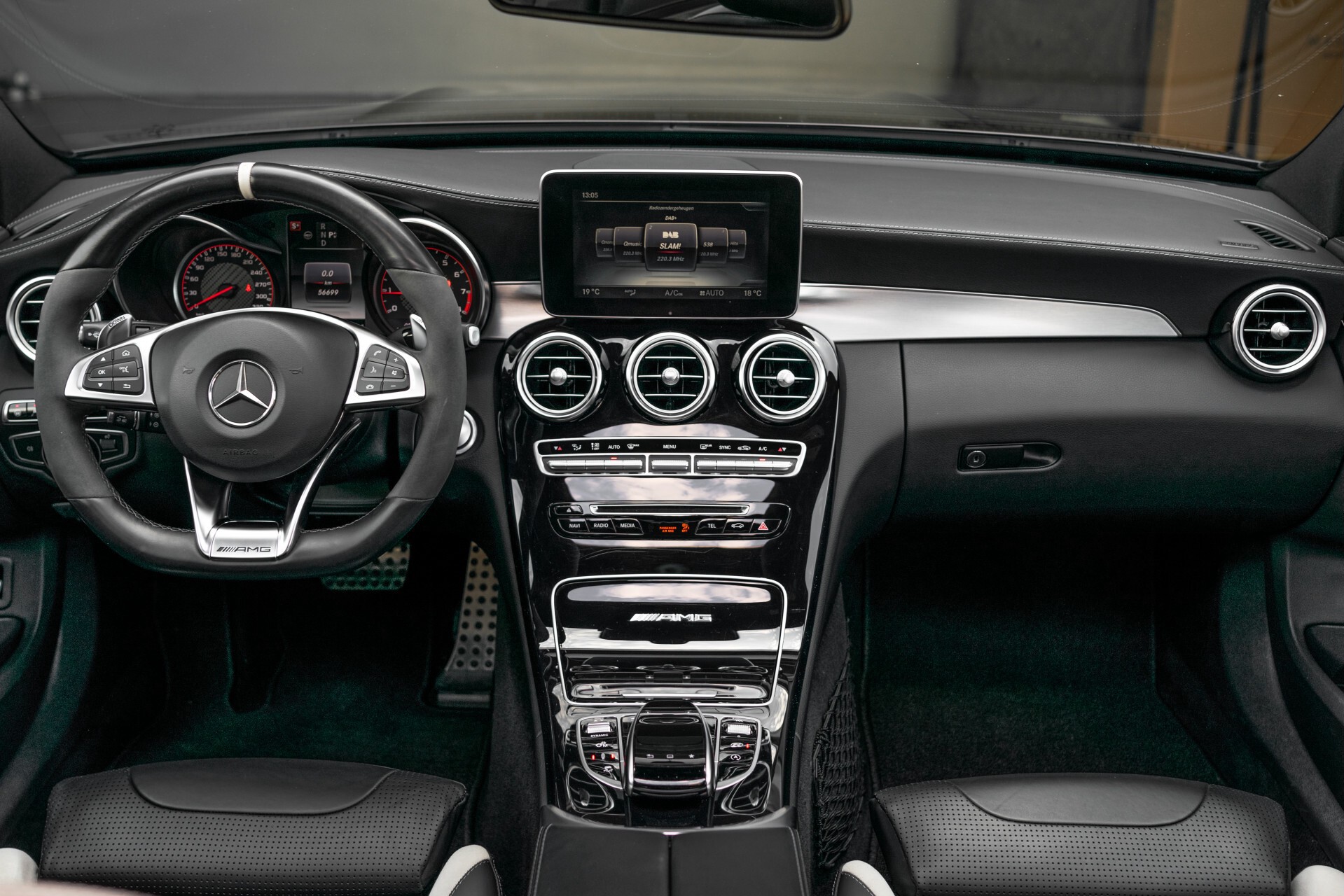 Mercedes-Benz C-Klasse Estate 63 AMG S Night|Panorama|Driverspack|Rij-assistentie|Keyless|Burmester|Memory Aut7 Foto 5