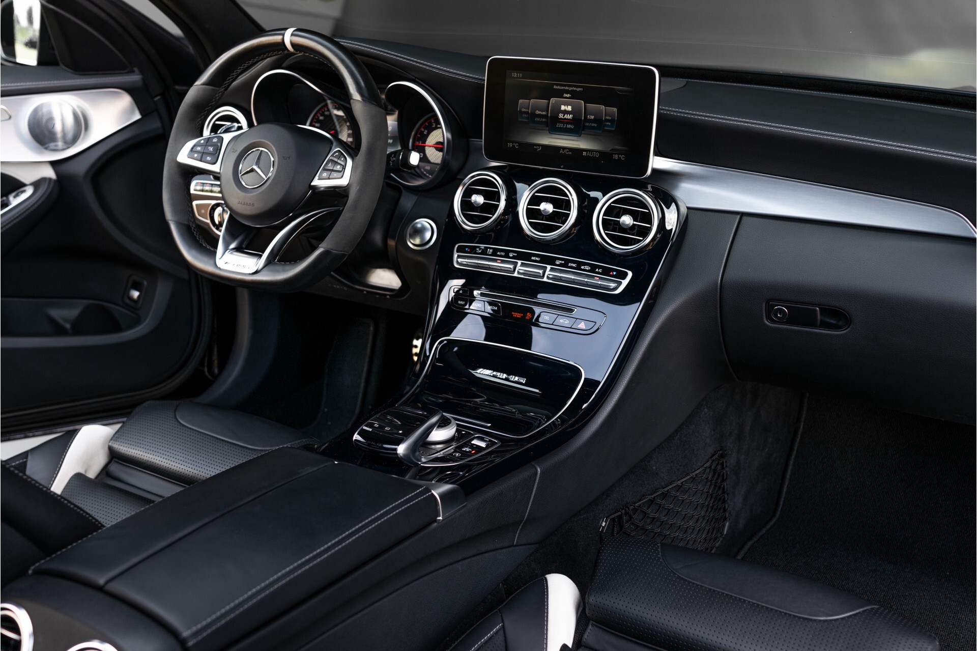 Mercedes-Benz C-Klasse Estate 63 AMG S Night|Panorama|Driverspack|Rij-assistentie|Keyless|Burmester|Memory Aut7 Foto 7