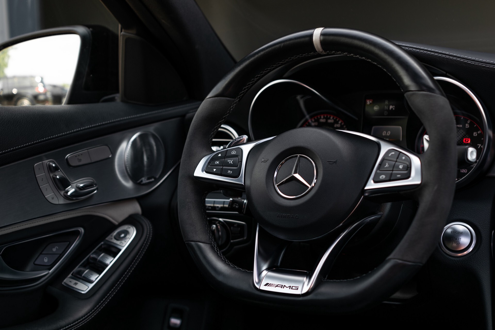Mercedes-Benz C-Klasse Estate 63 AMG S Night|Panorama|Driverspack|Rij-assistentie|Keyless|Burmester|Memory Aut7 Foto 8