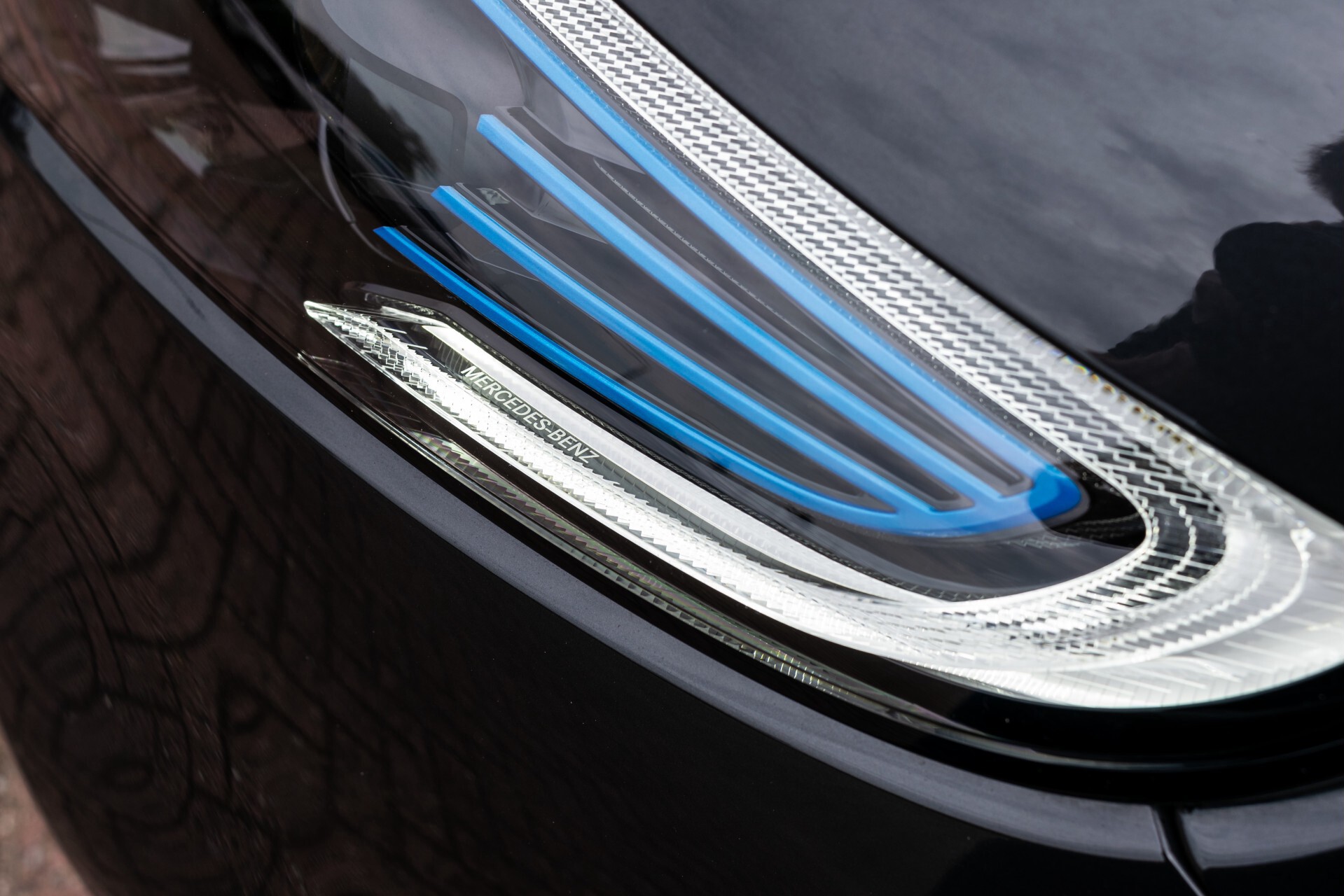 Mercedes-Benz EQC 400 4M AMG Rij-assistentie | Schuifdak | Burmester | 21"AMG | Treeplanken . Foto 41