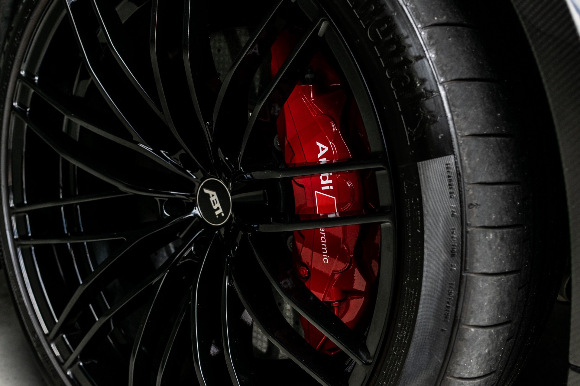 Audi RS Q8 R ABT 1 OF 125 Carbon | Garantie t/m 1-2026 | FULL OPTIONS Foto 44