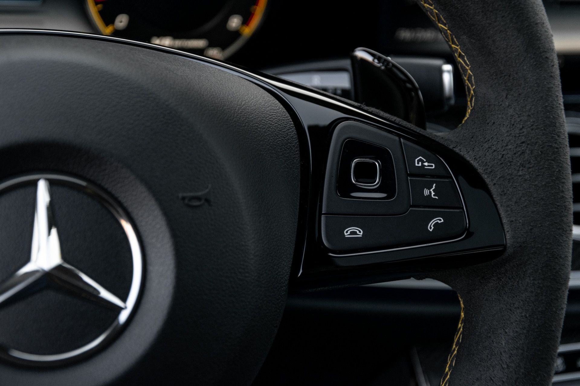 Mercedes-Benz E-Klasse 63 S AMG 4-Matic+ Edition 1 Matzwart/Carbon/Full Options Aut9 Foto 14