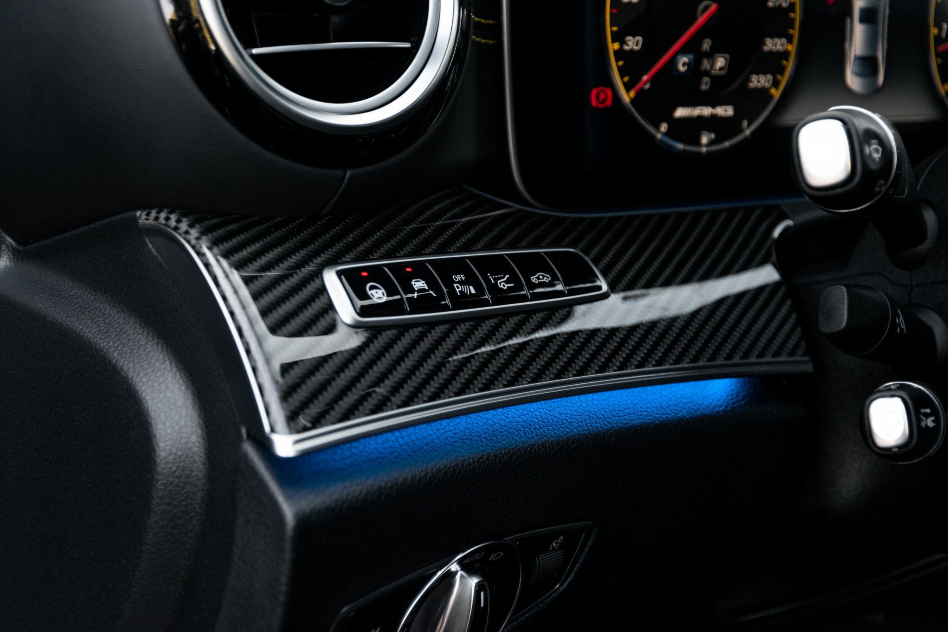 Mercedes-Benz E-Klasse 63 S AMG 4-Matic+ Edition 1 Matzwart/Carbon/Full Options Aut9 Foto 38