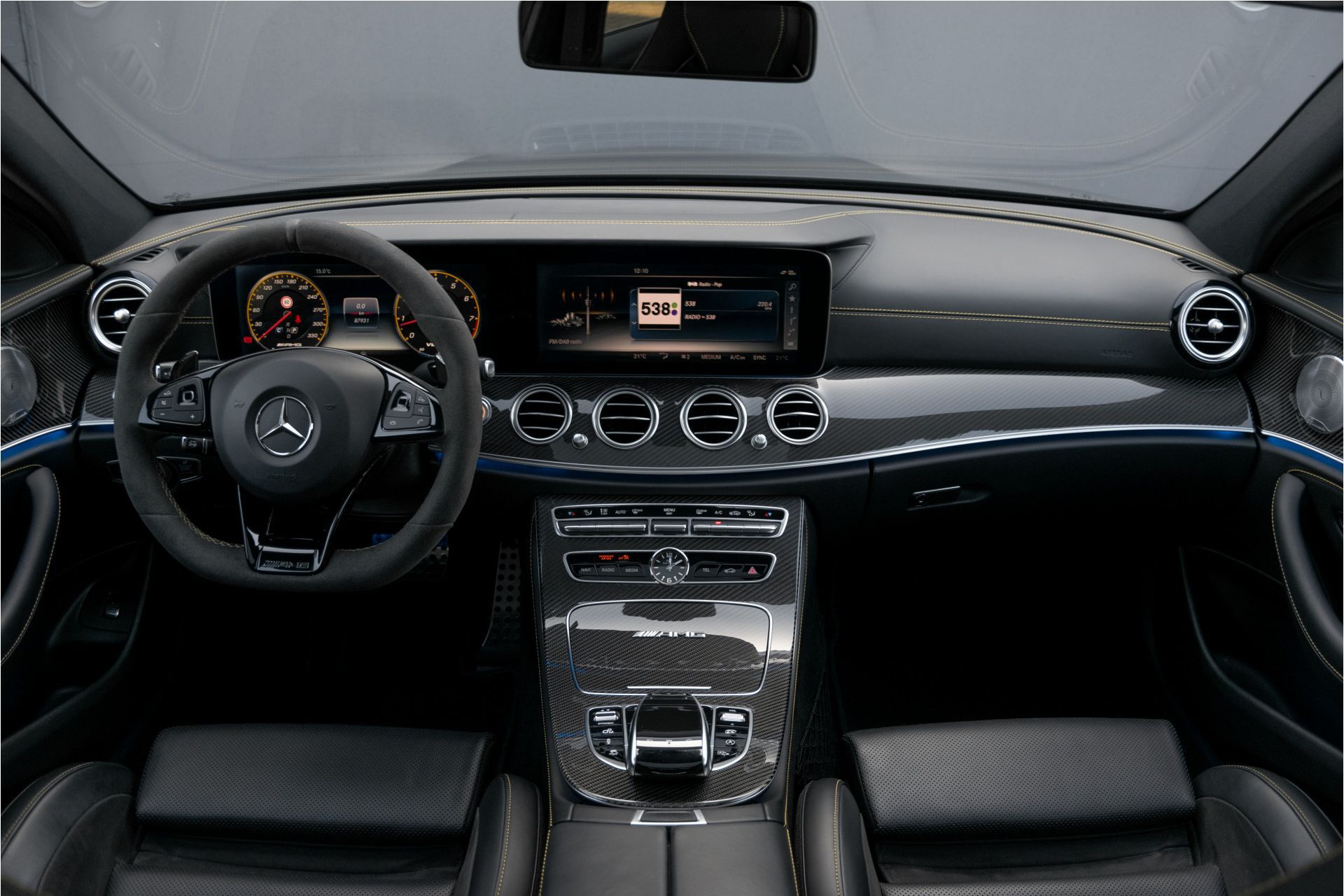 Mercedes-Benz E-Klasse 63 S AMG 4-Matic+ Edition 1 Matzwart/Carbon/Full Options Aut9 Foto 8
