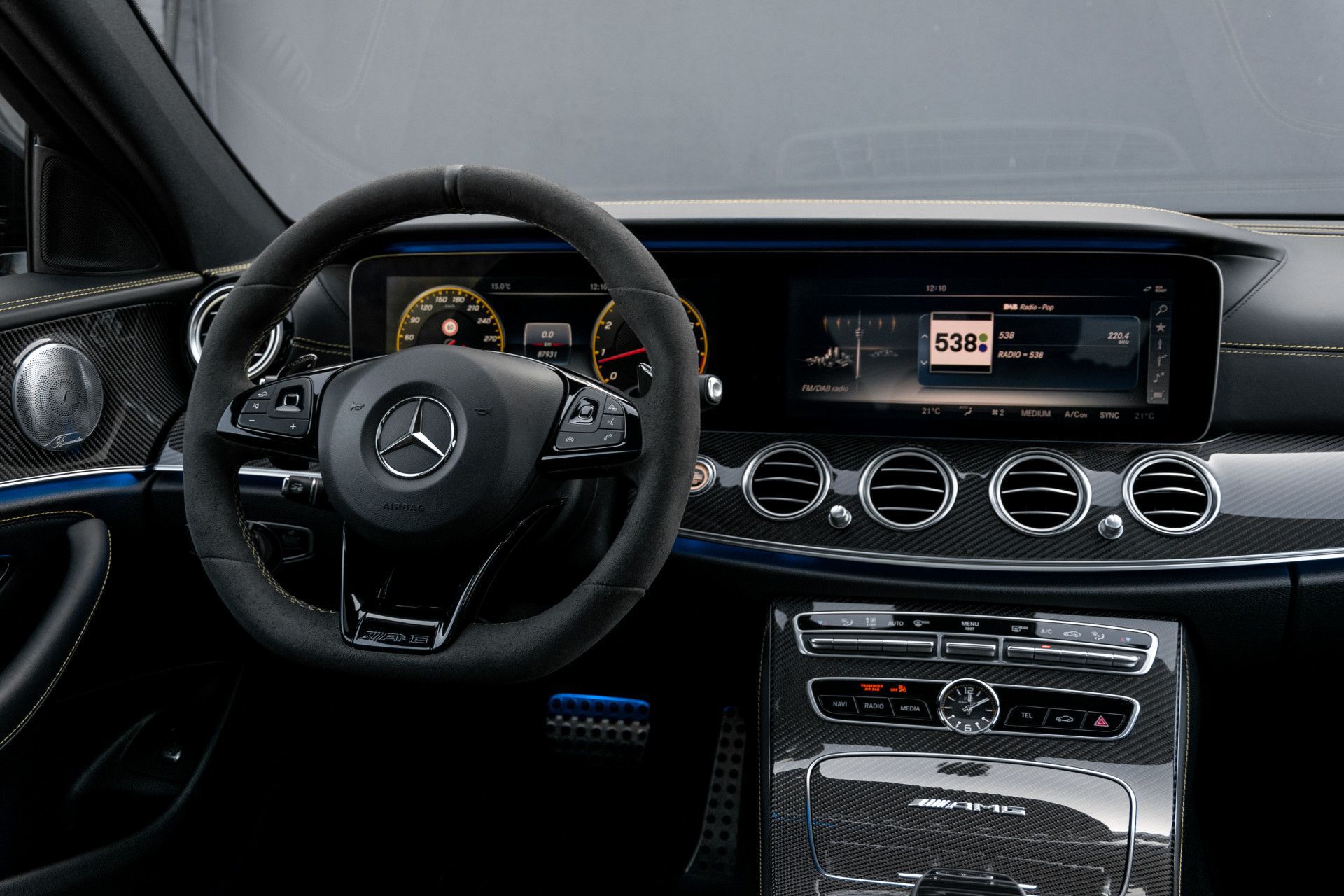 Mercedes-Benz E-Klasse 63 S AMG 4-Matic+ Edition 1 Matzwart | Carbon | Full Options Aut9 Foto 6