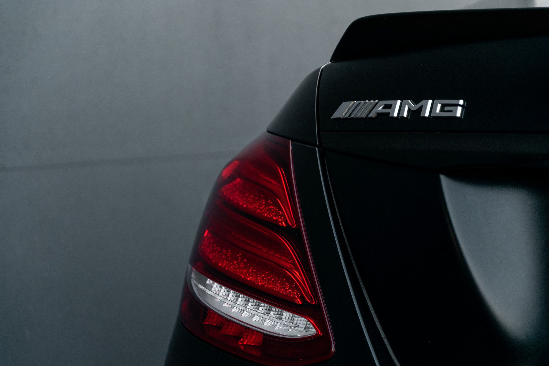Mercedes-Benz E-Klasse 63 S AMG 4-Matic+ Edition 1 Matzwart | Carbon | Full Options Aut9 Foto 81
