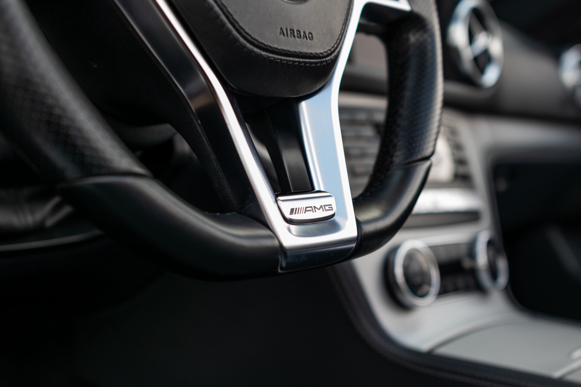 Mercedes-Benz SL-Klasse 63 AMG Magic Sky | Drivers Package | Massage | Rij-assistentie | Keyless | Aut7 Foto 26