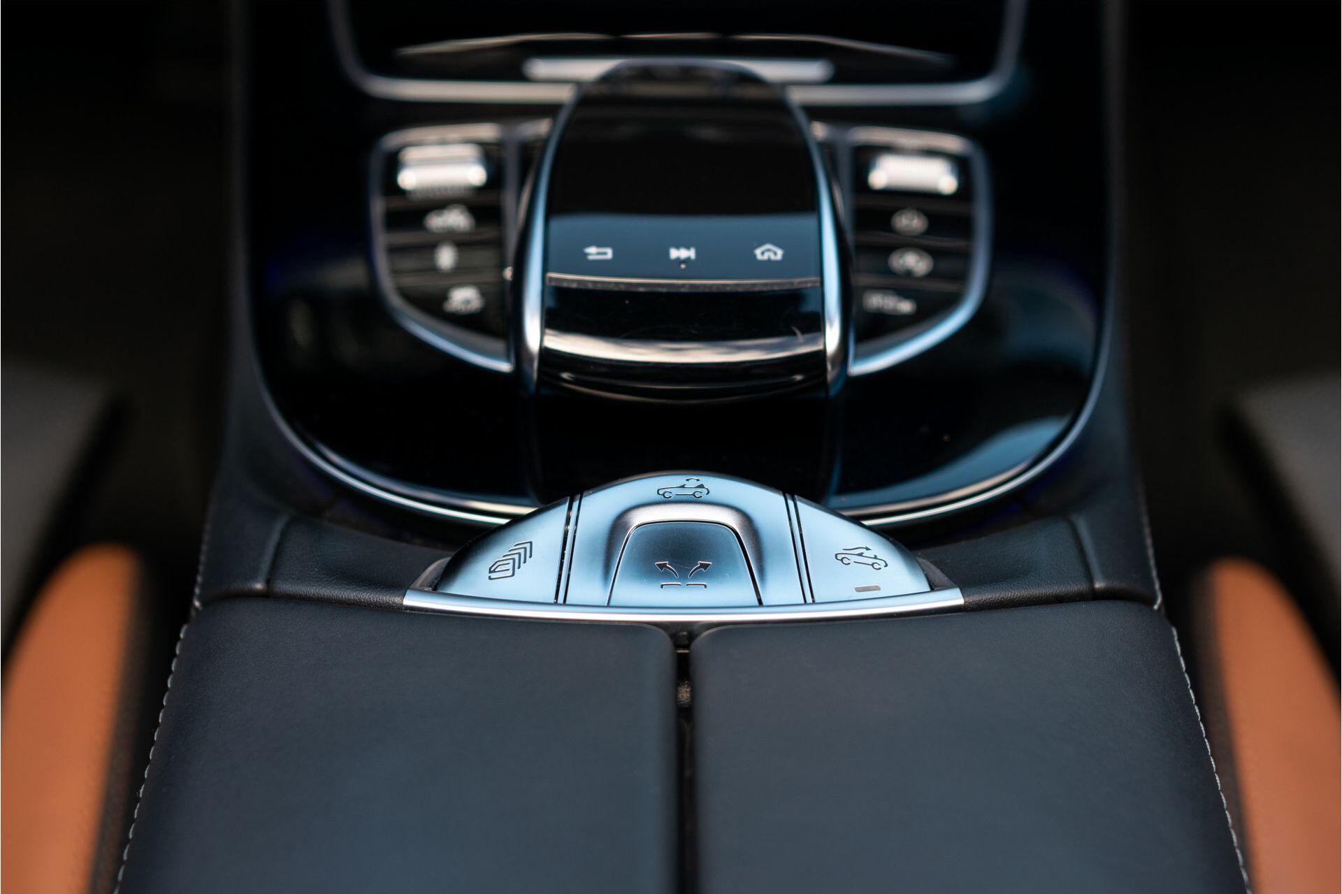 Mercedes-Benz E-Klasse Cabrio 53 AMG 4-M Night|Massage|Rij-assistentie|Keyless|HUD|Burmester|Standkachel Aut9 Foto 34
