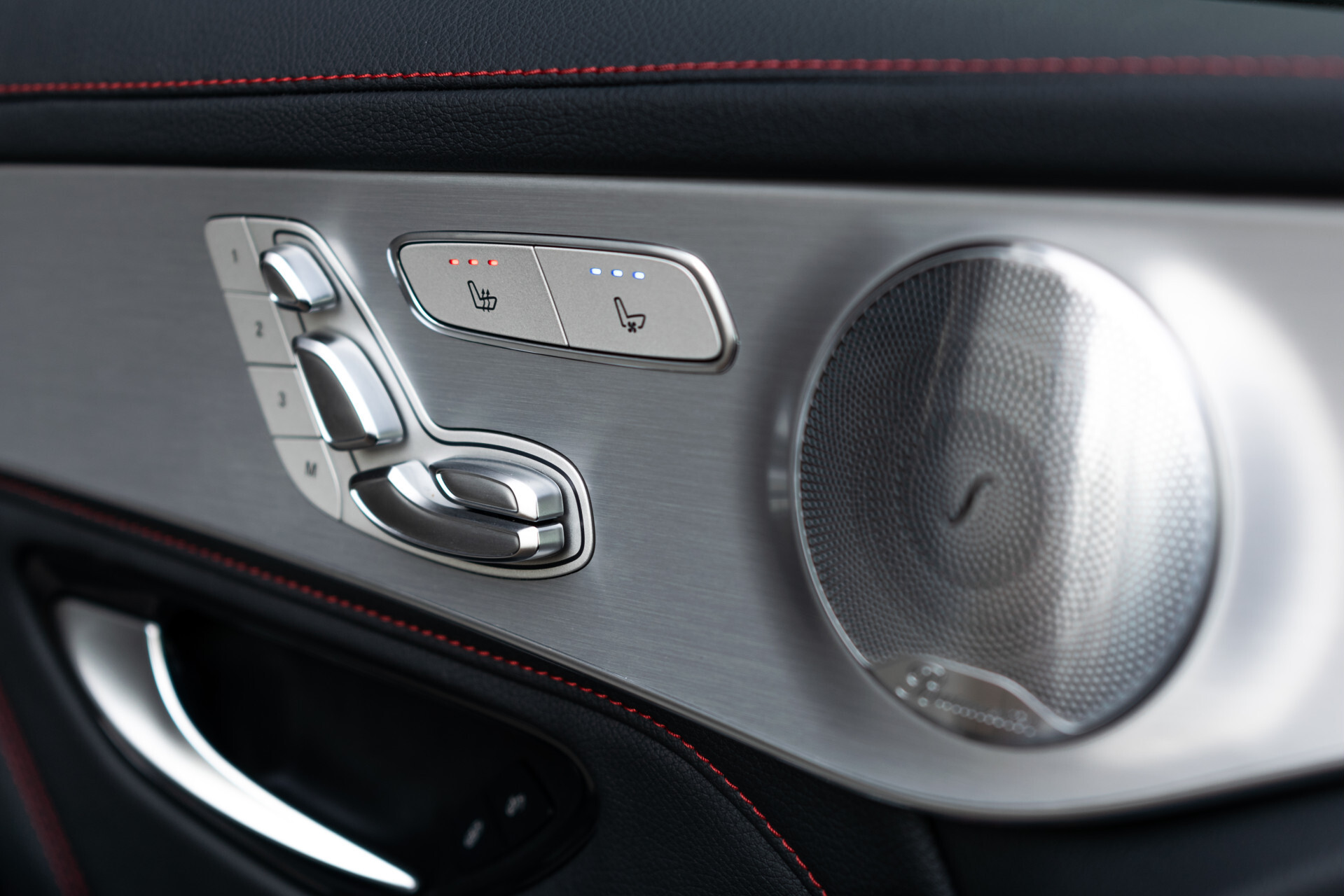 Mercedes-Benz GLC Coupé 43 AMG 4-M Carbon|Designo lak|Distronic|Keyless|Burmester|HUD|Stoelventilatie|21" Foto 12