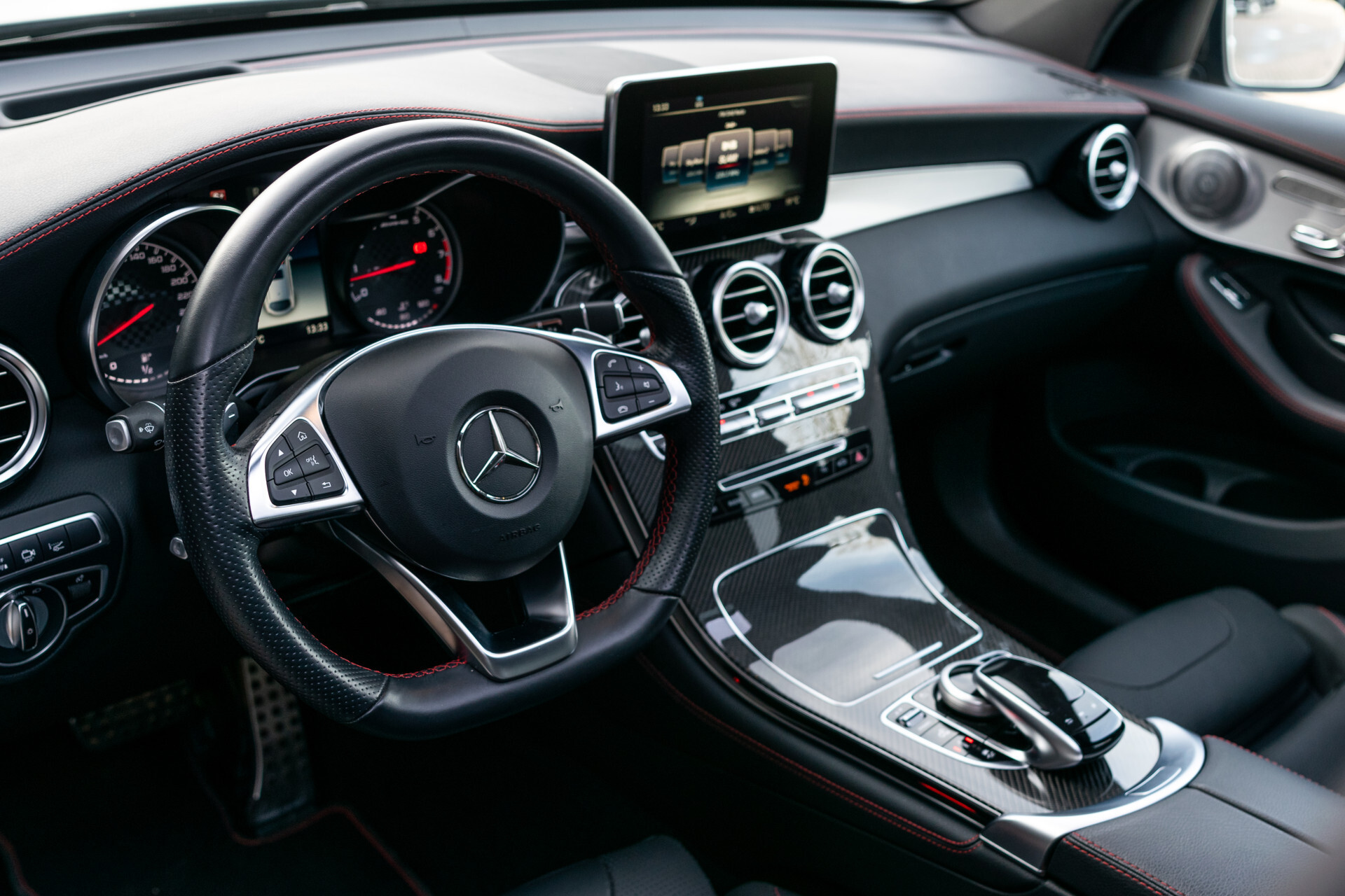 Mercedes-Benz GLC Coupé 43 AMG 4-M Carbon|Designo lak|Distronic|Keyless|Burmester|HUD|Stoelventilatie|21" Foto 20