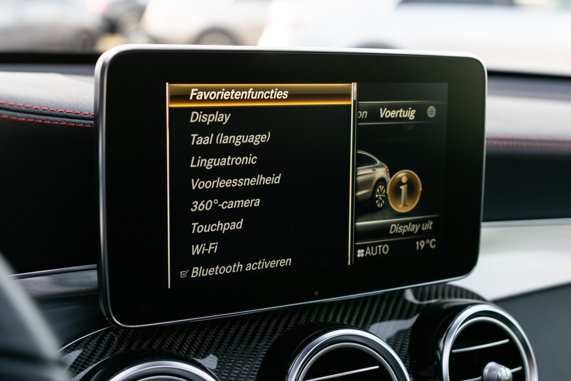 Mercedes-Benz GLC Coupé 43 AMG 4-M Carbon|Designo lak|Distronic|Keyless|Burmester|HUD|Stoelventilatie|21" Foto 25