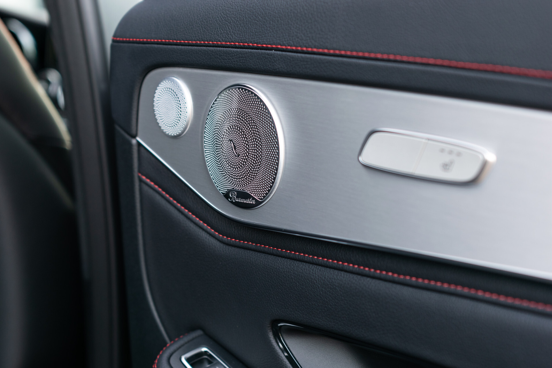 Mercedes-Benz GLC Coupé 43 AMG 4-M Carbon|Designo lak|Distronic|Keyless|Burmester|HUD|Stoelventilatie|21" Foto 32