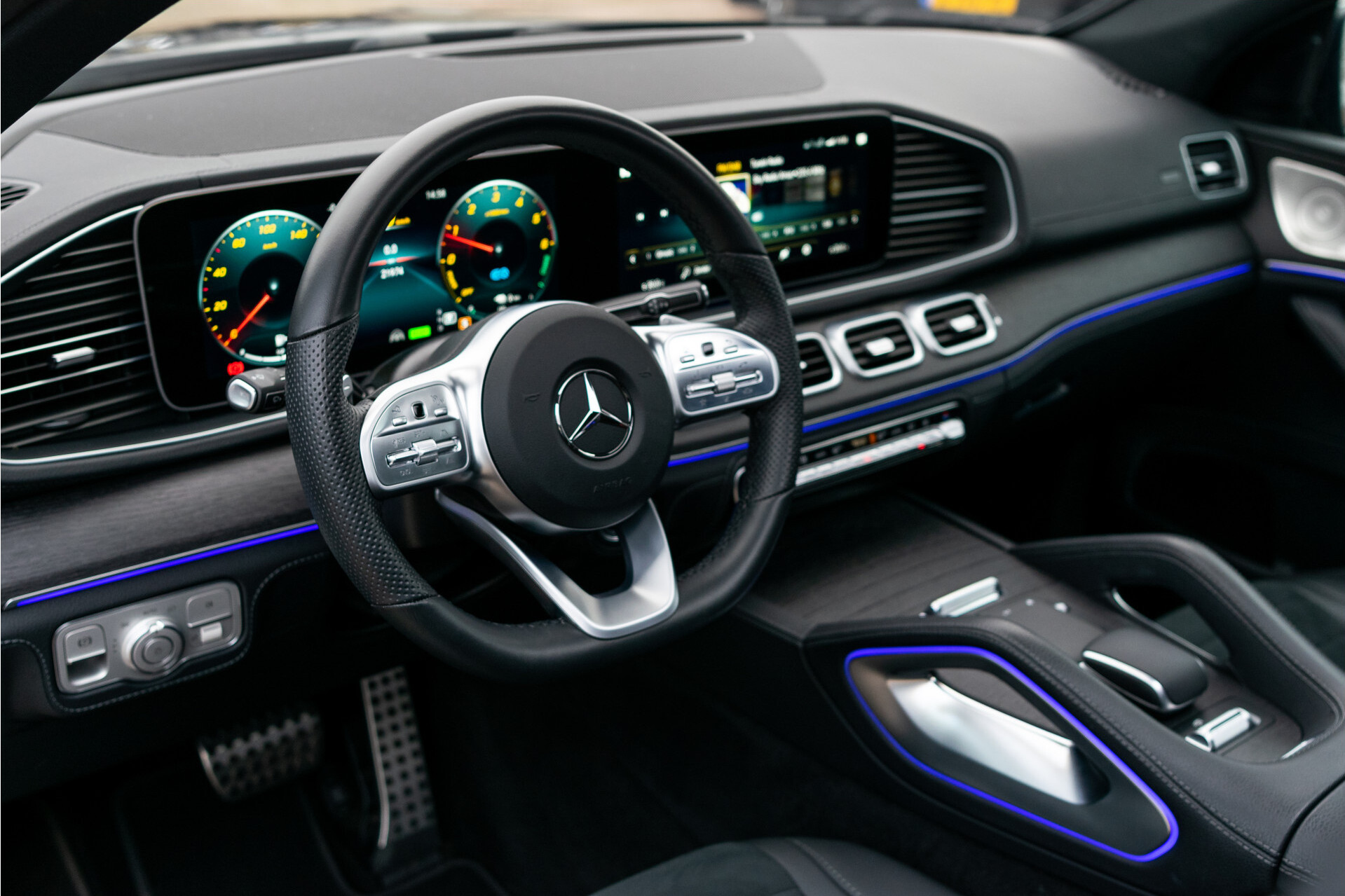 Mercedes-Benz GLE Coupé 350 de 4-M AMG Luchtvering|Keyless-Go|Rij-assistentie|Mem|360 camera|Trekhaak|22"|Burmester|Aut9 Foto 13