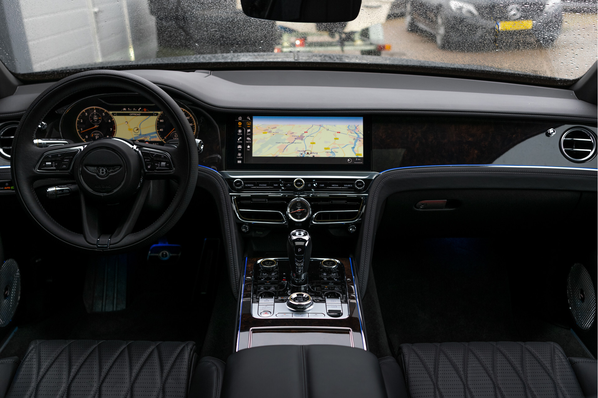 Bentley Flying Spur 4.0 V8 Mulliner Driving Specification|Blackline|Naim Sound Foto 5