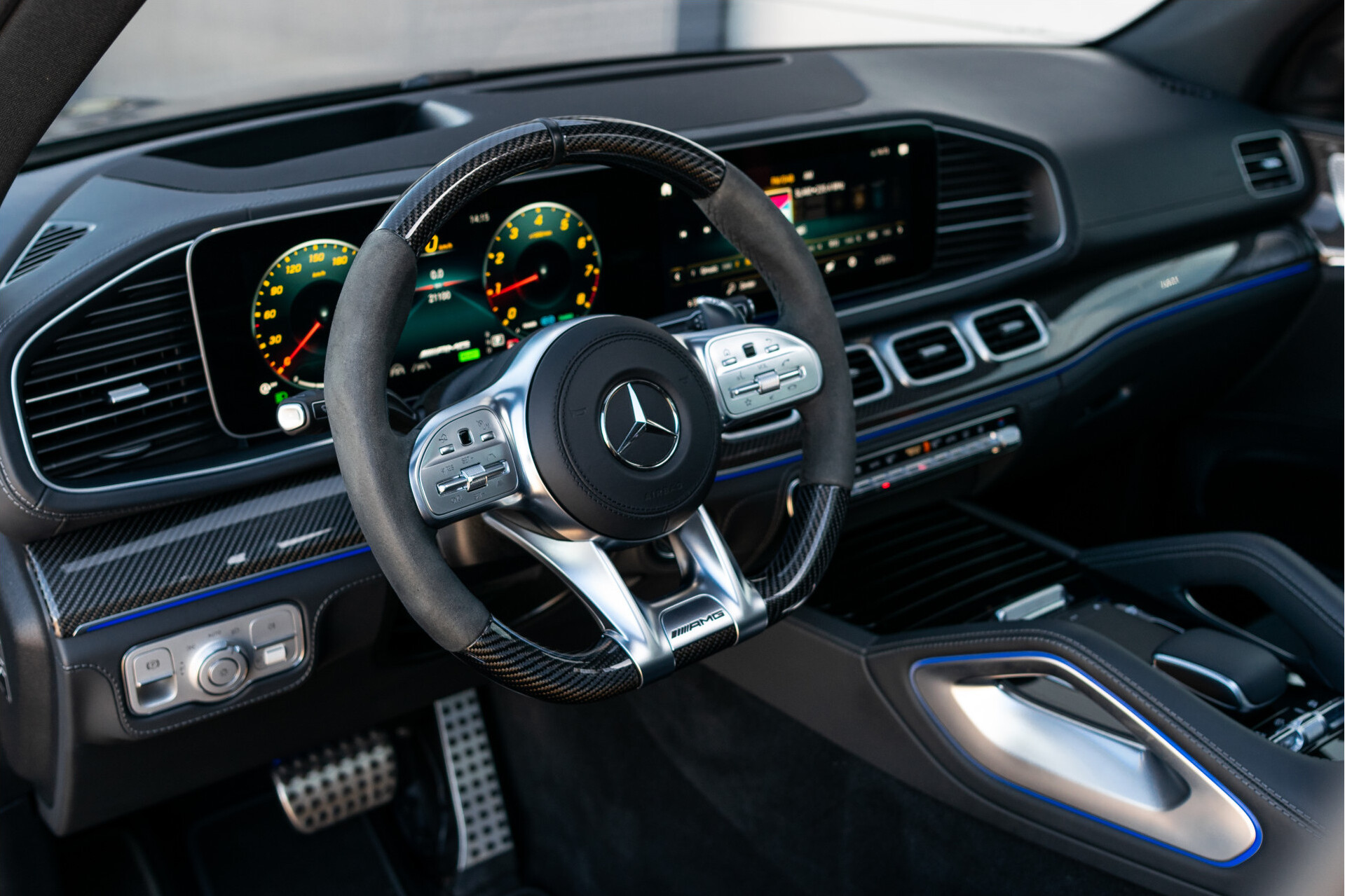 Mercedes-Benz GLE 63 S AMG 4M+ Ceramic|Carbon|Exclusive|Dynamic Plus|Massage|Standkachel|HUD|Night|22" Aut9 Foto 25
