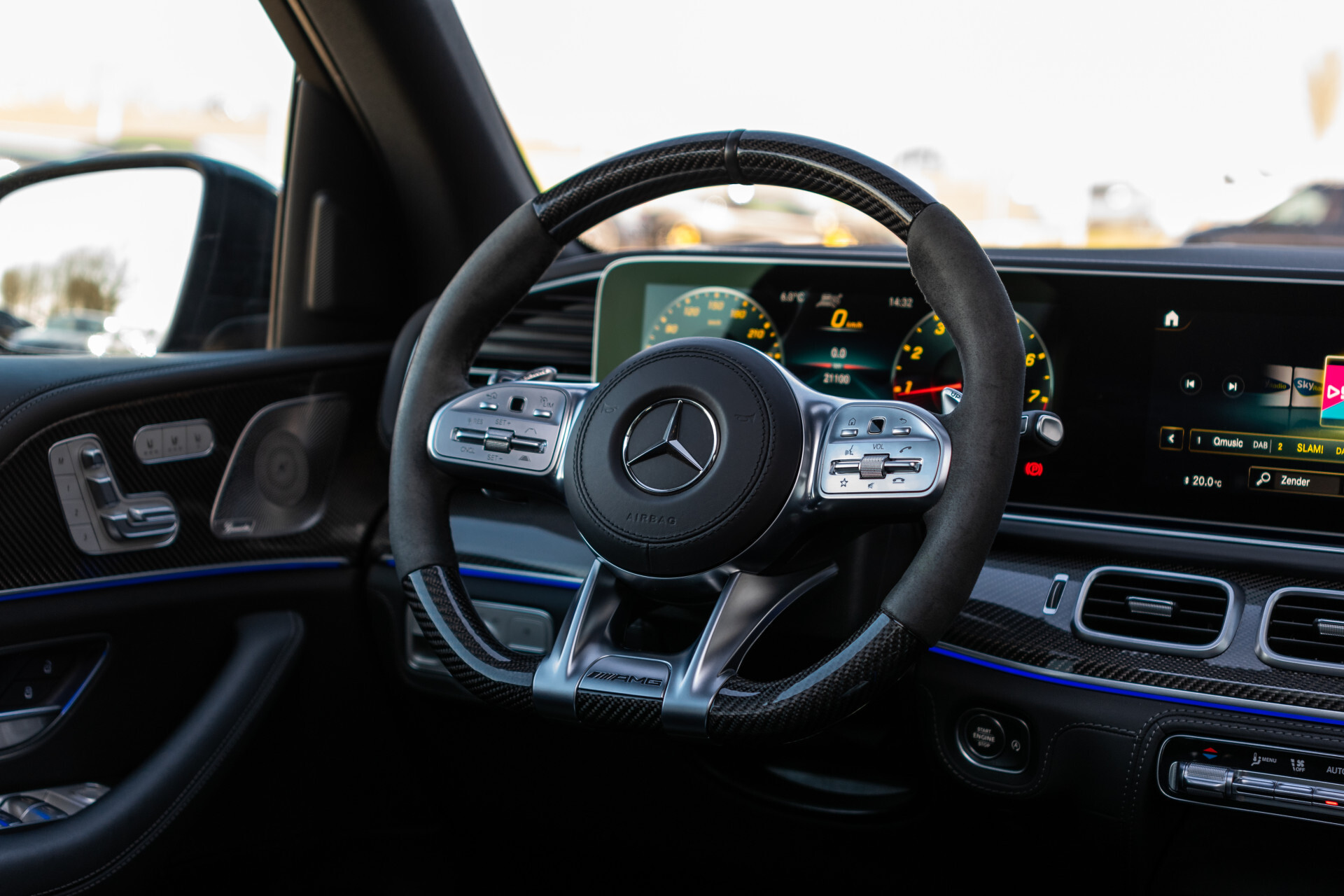 Mercedes-Benz GLE 63 S AMG 4M+ Ceramic|Carbon|Exclusive|Dynamic Plus|Massage|Standkachel|HUD|Night|22" Aut9 Foto 9