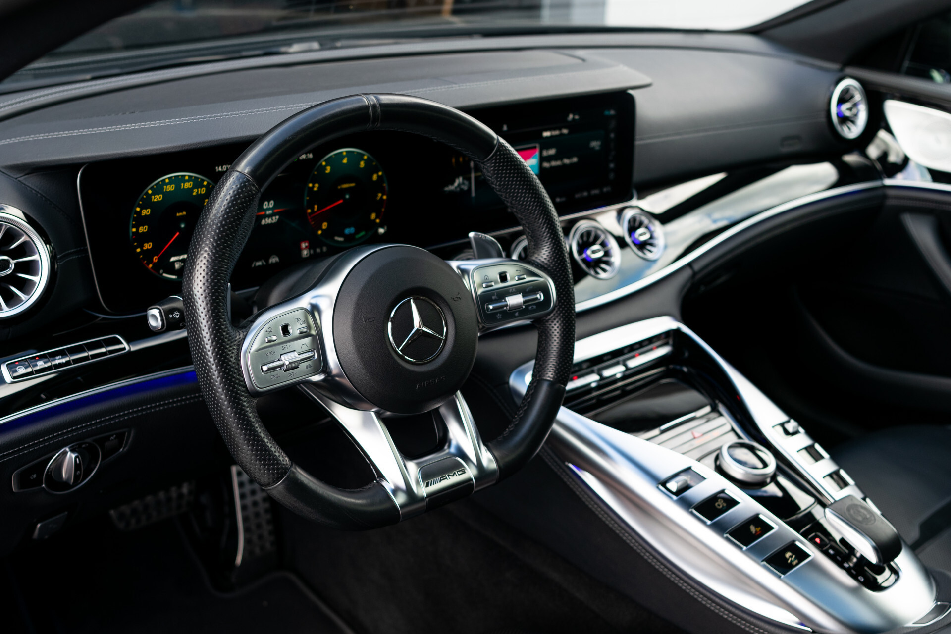 Mercedes-Benz AMG GT 4-Door Coupe 43 4M+ 21"/Night/Performance Uitlaat/Massage/Keyless/Burmester/Rij-assistentie/5-persoons Aut9 . Foto 8