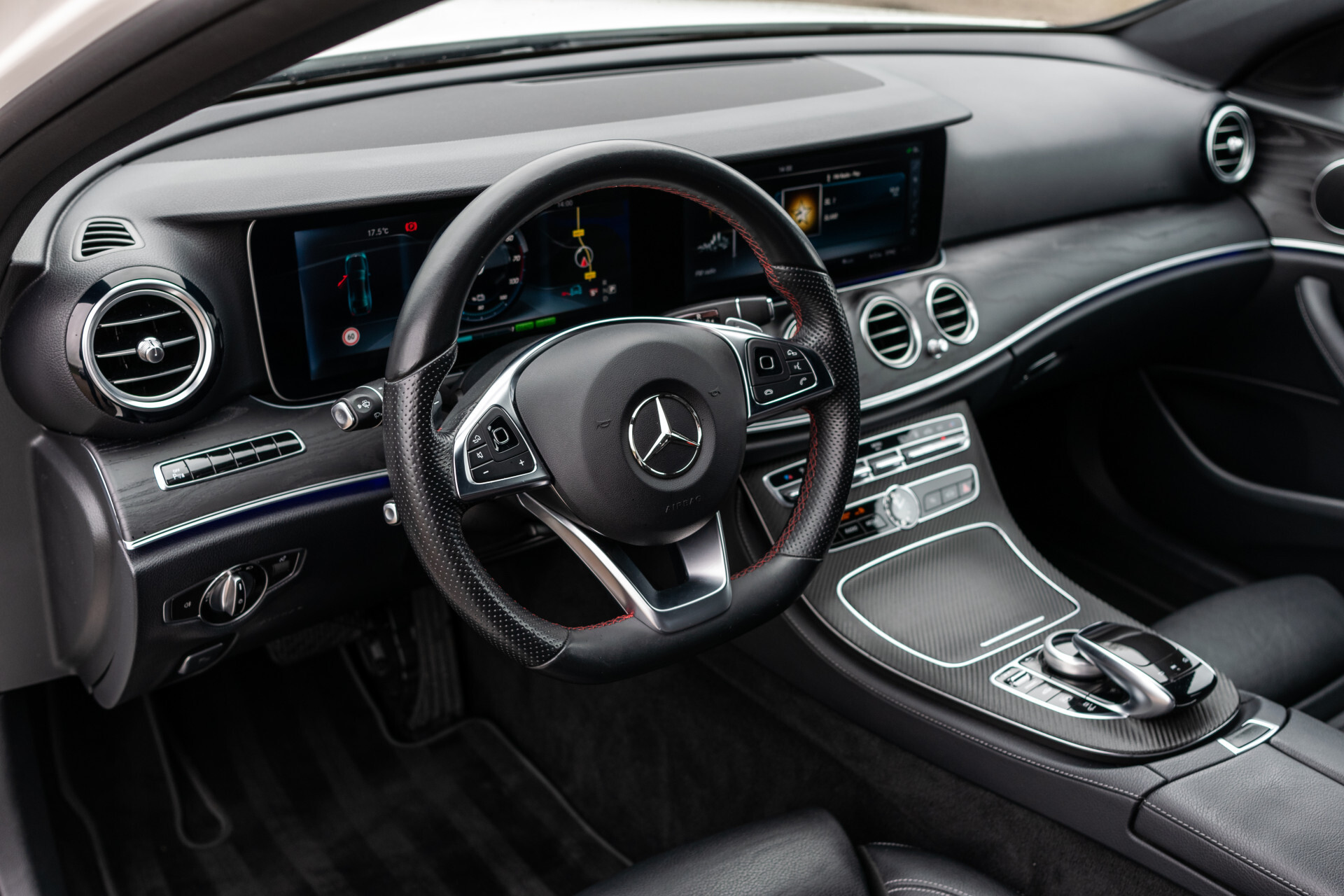 Mercedes-Benz E-Klasse 350 e Leer|Widescreen|AMG|Designo|New Service Aut9 Foto 18
