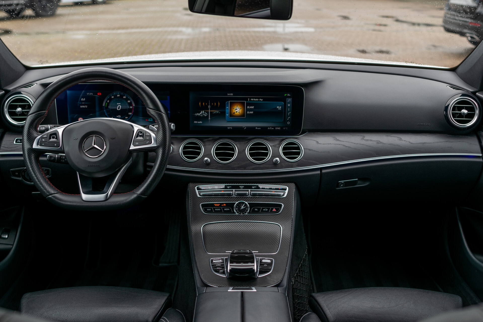 Mercedes-Benz E-Klasse 350 e Leer|Widescreen|AMG|Designo|New Service Aut9 Foto 5