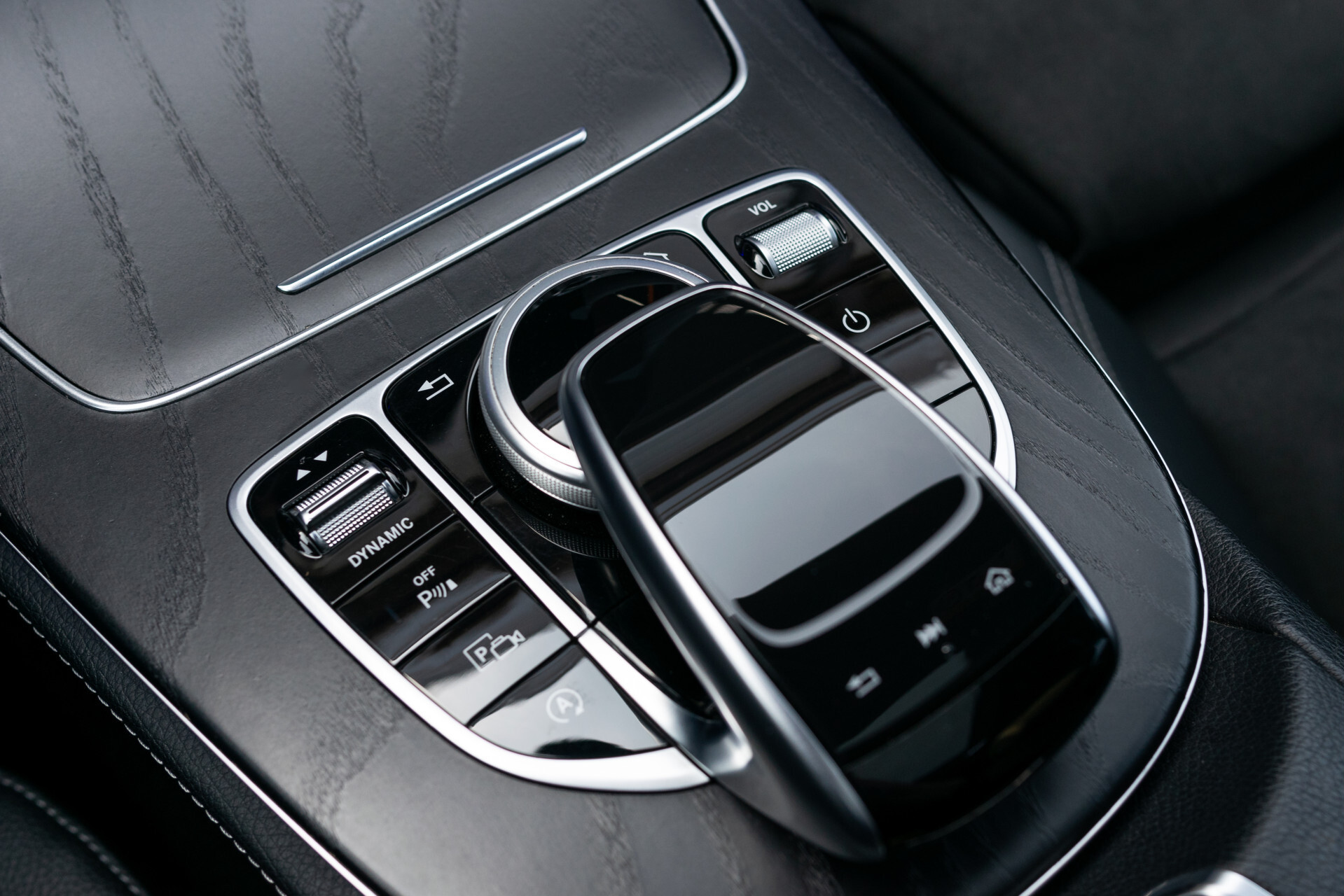 Mercedes-Benz E-Klasse 300 AMG Schuifdak | Afn-Trekhaak | DAB | Carplay | Verw-Stoelen Aut9 Foto 23
